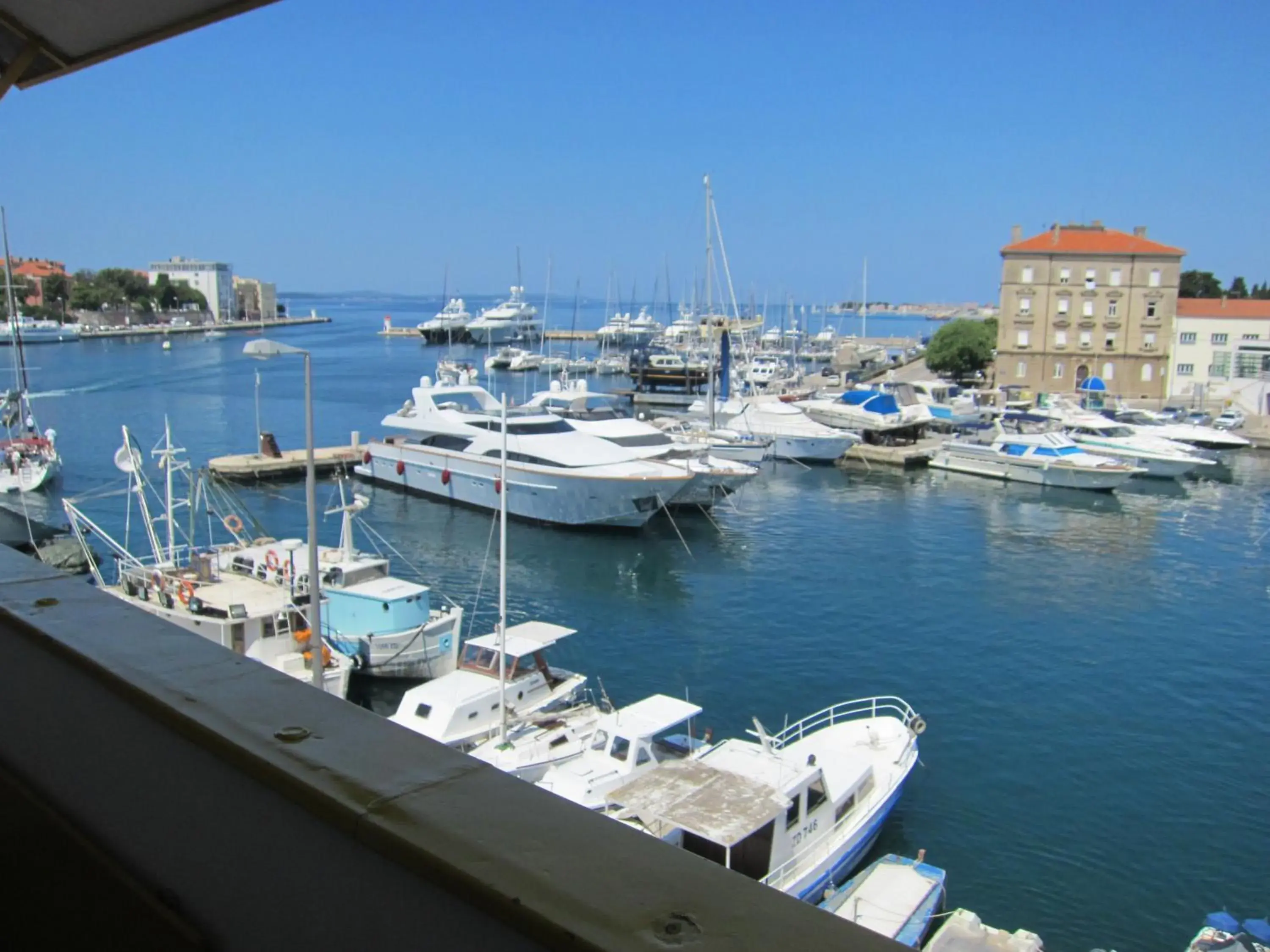 Apartment ML Apartment ML