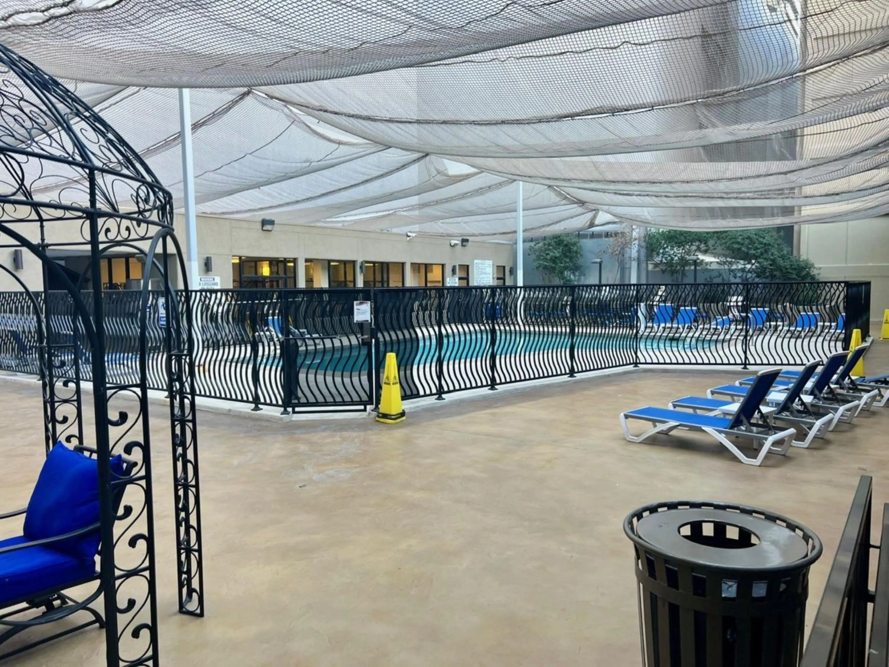 Swimming pool in Jockey Resort Suites Center Strip