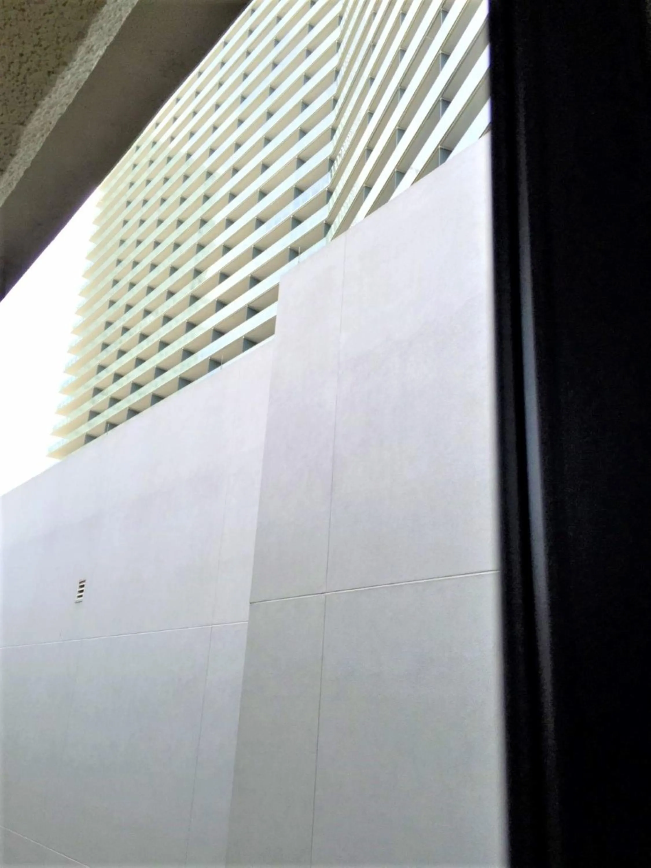 Property building in Jockey Resort Suites Center Strip