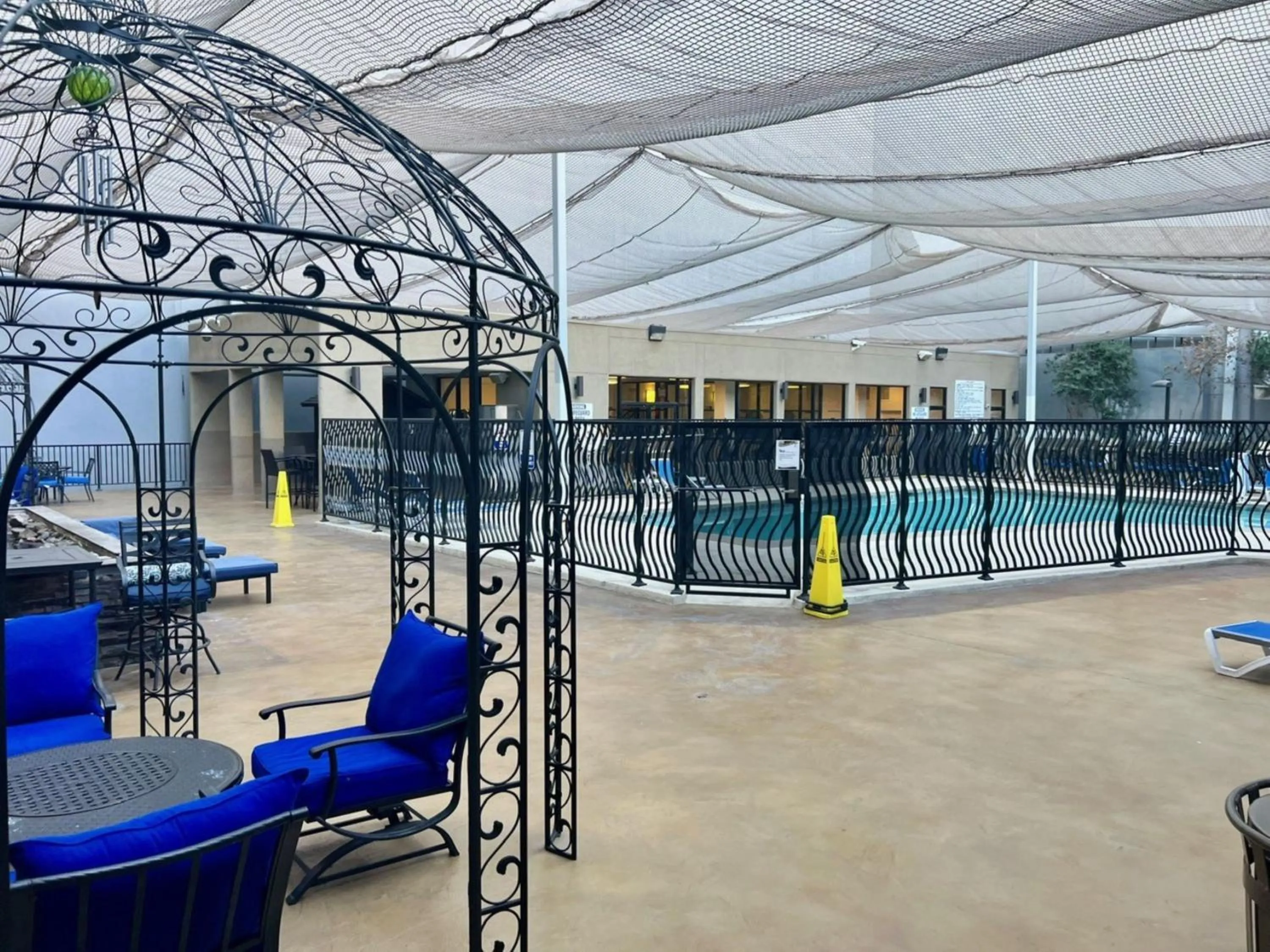 Swimming pool in Jockey Resort Suites Center Strip