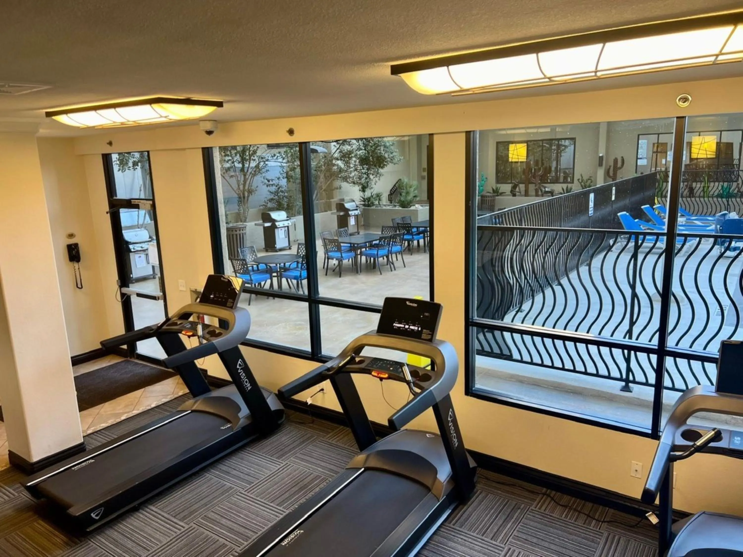 Fitness centre/facilities in Jockey Resort Suites Center Strip