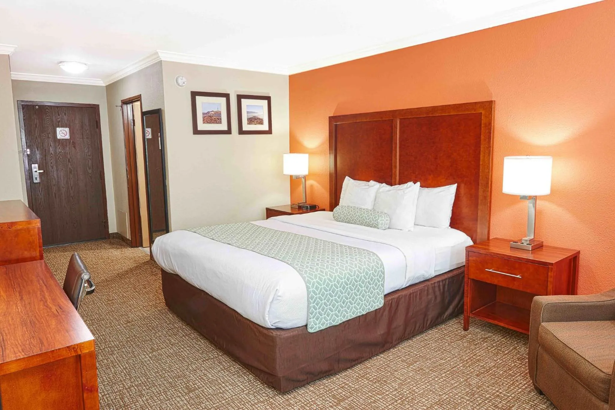 Bed in The Hills Inn Eagle Rock - Near Old Town Pasadena