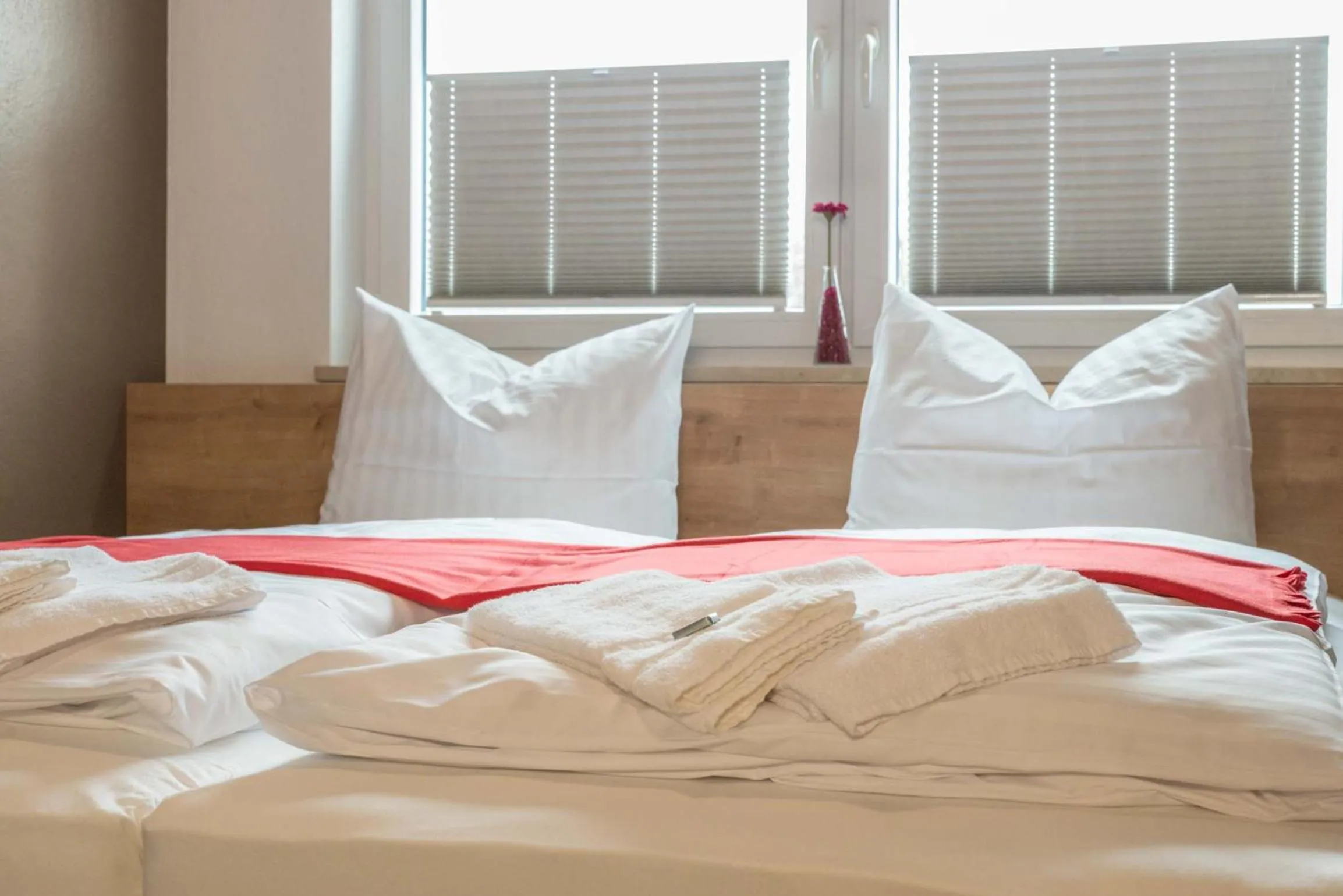 Photo of the whole room, Bed in My Hostel