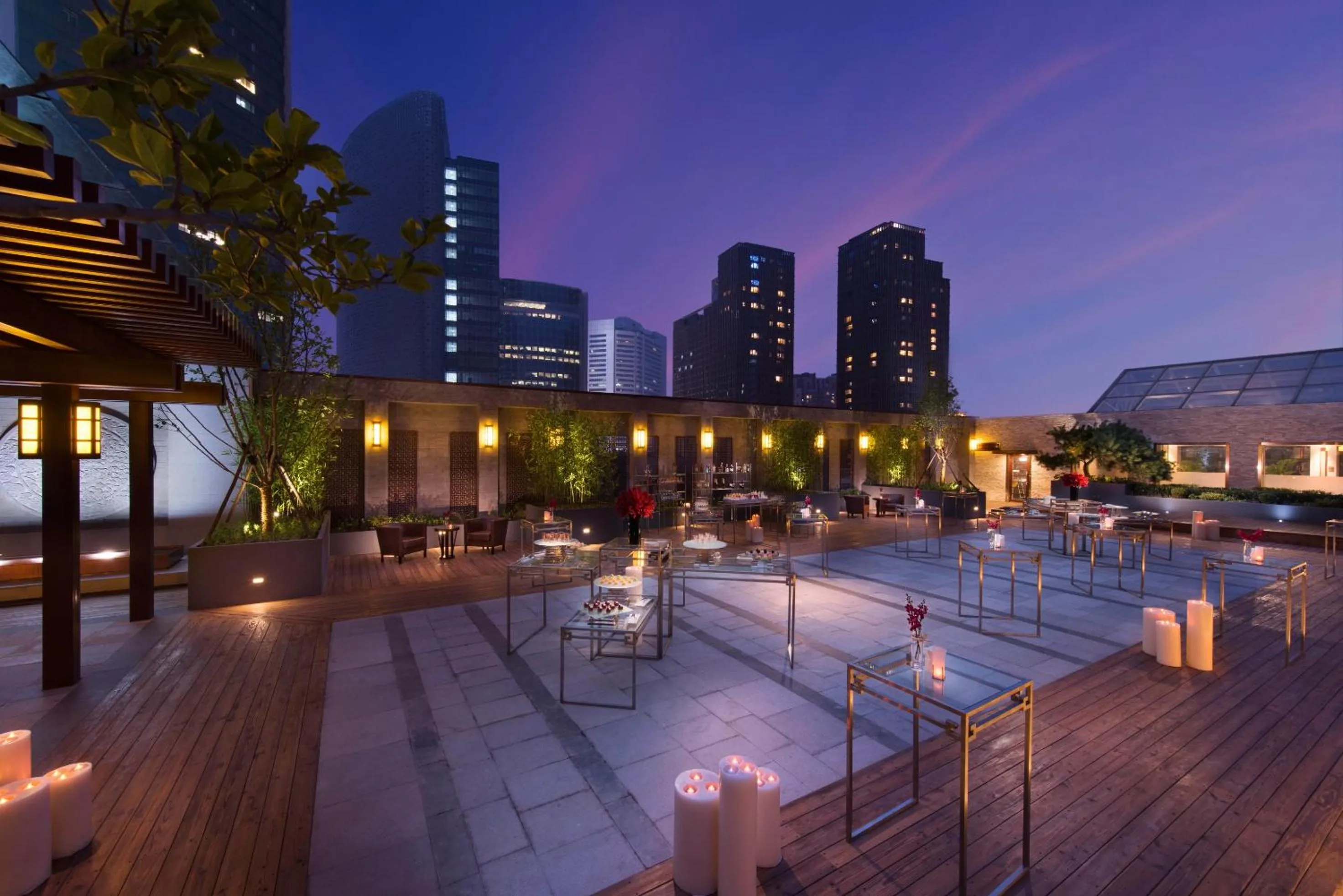 Garden in Hilton Beijing