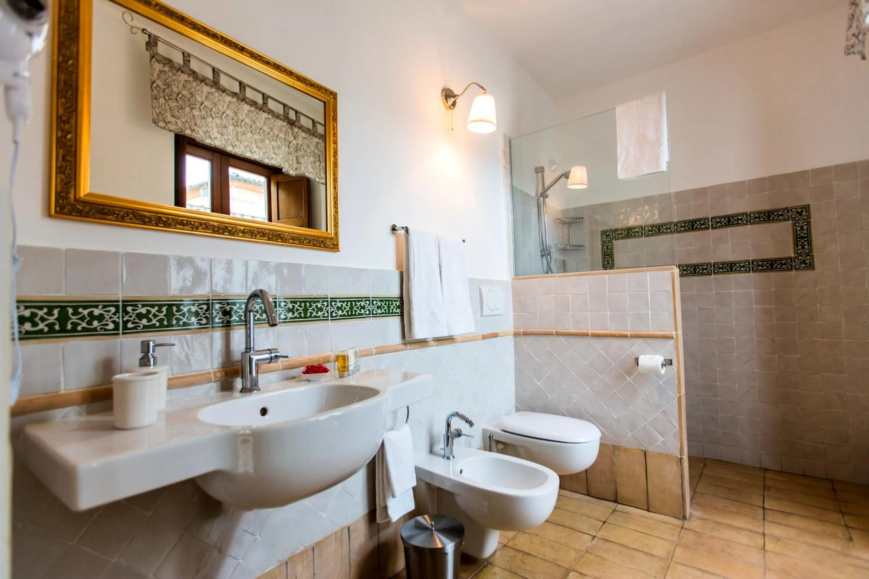 Bathroom in Donna Chiara