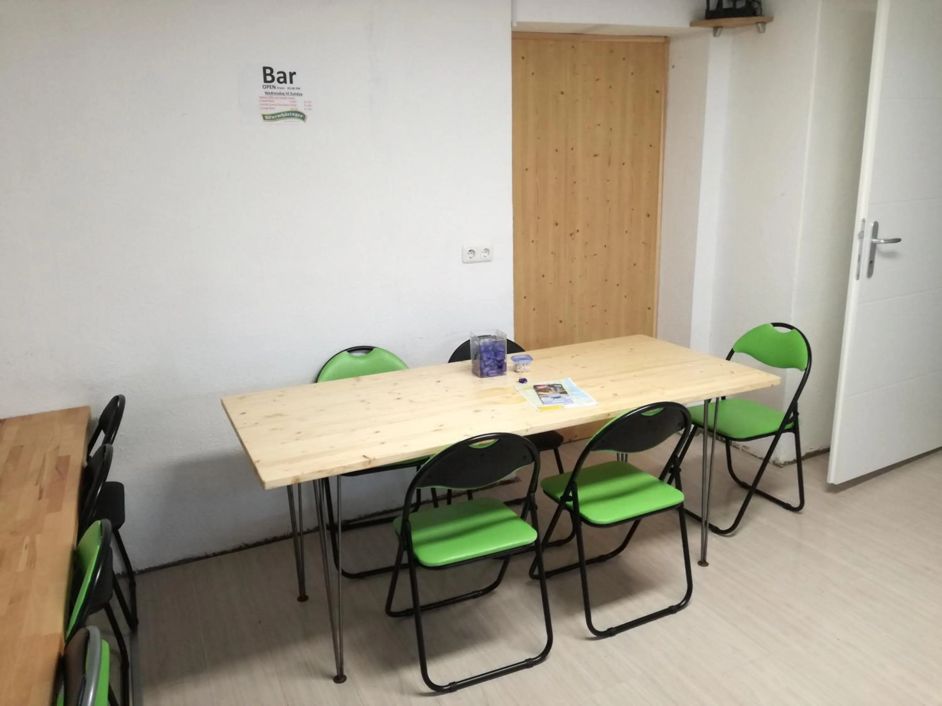 Communal kitchen in Hostel Bad Goisern