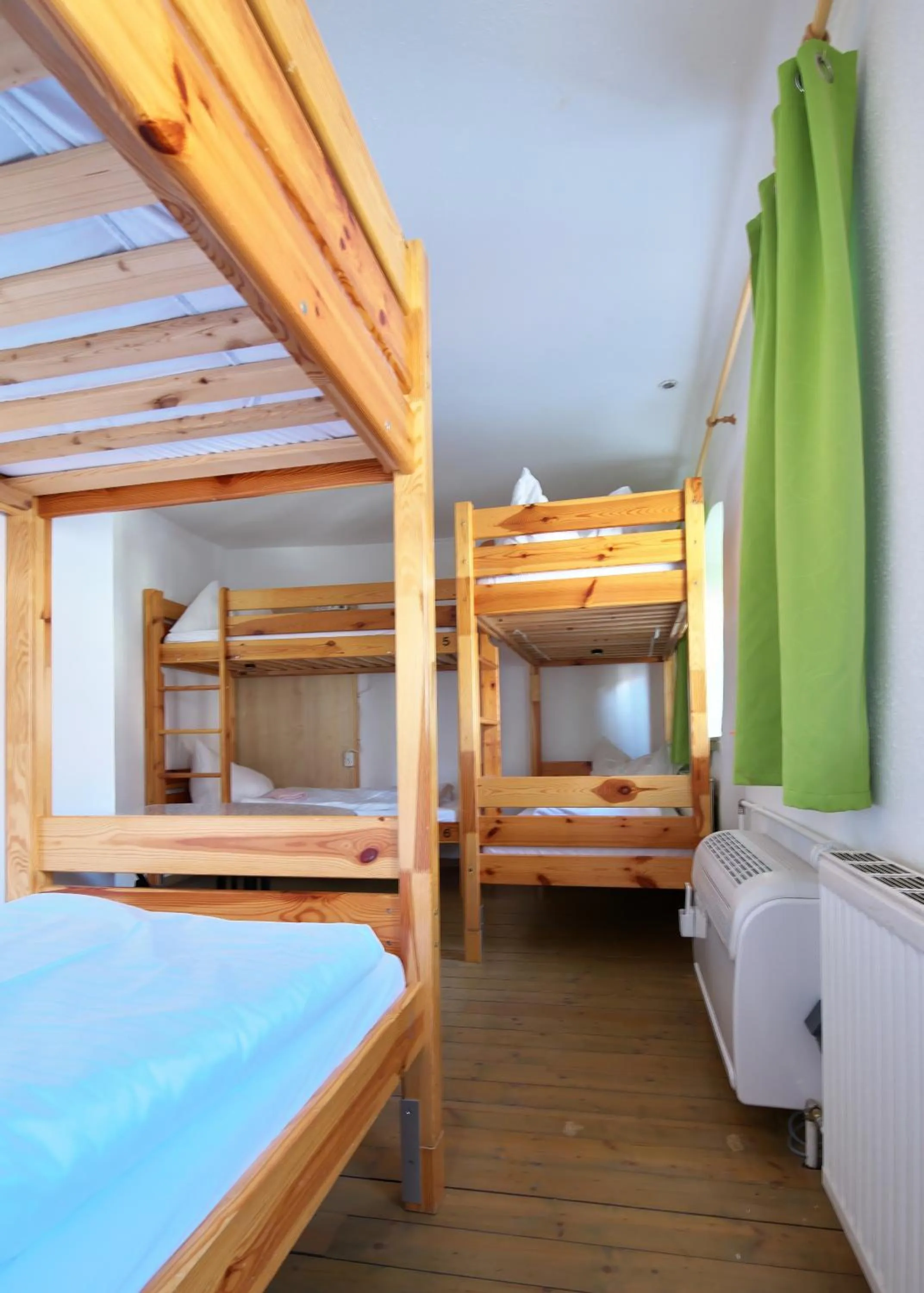 bunk bed, Bed in Hostel Bad Goisern