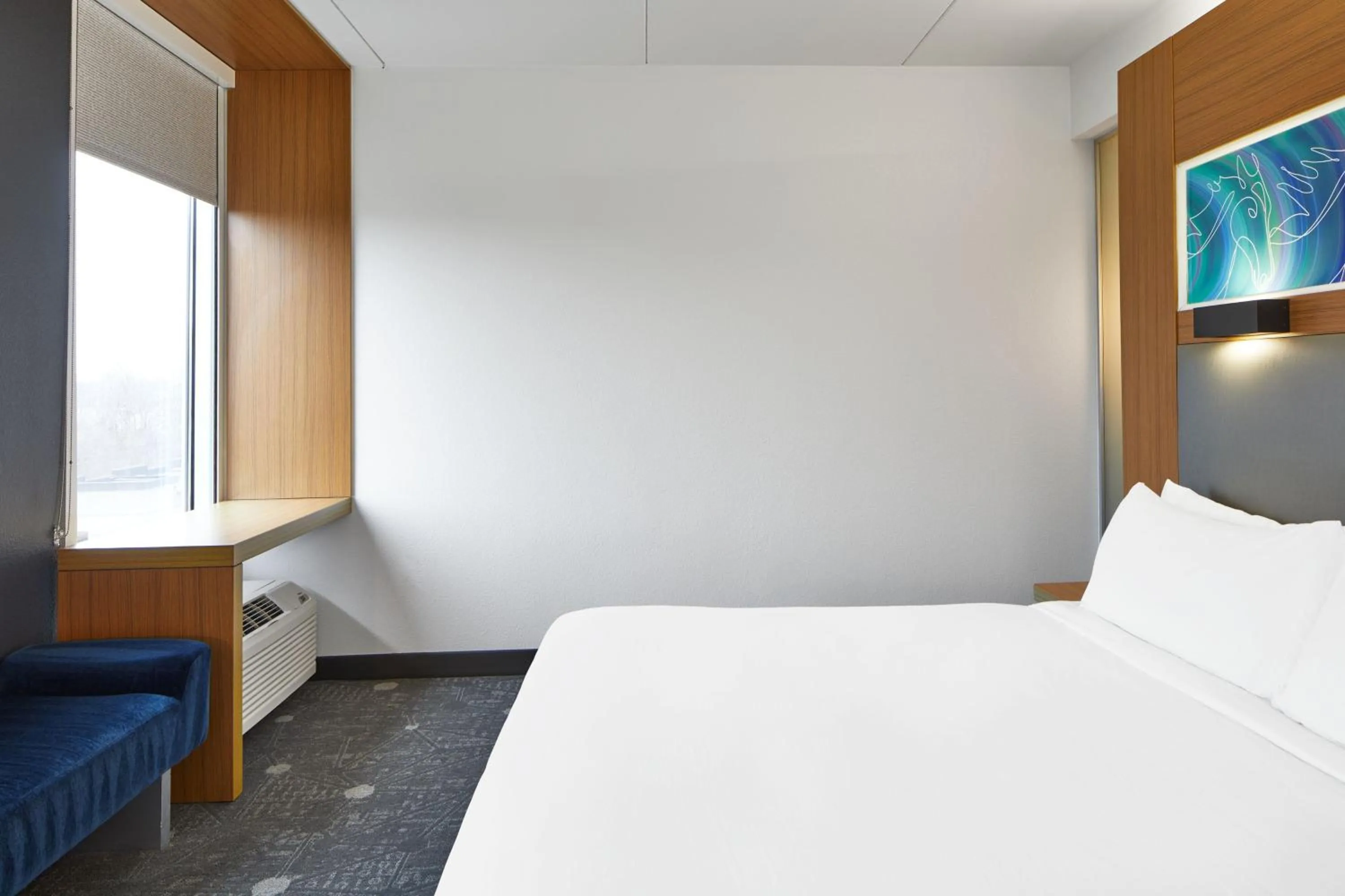 Photo of the whole room, Bed in Aloft Nashville Franklin