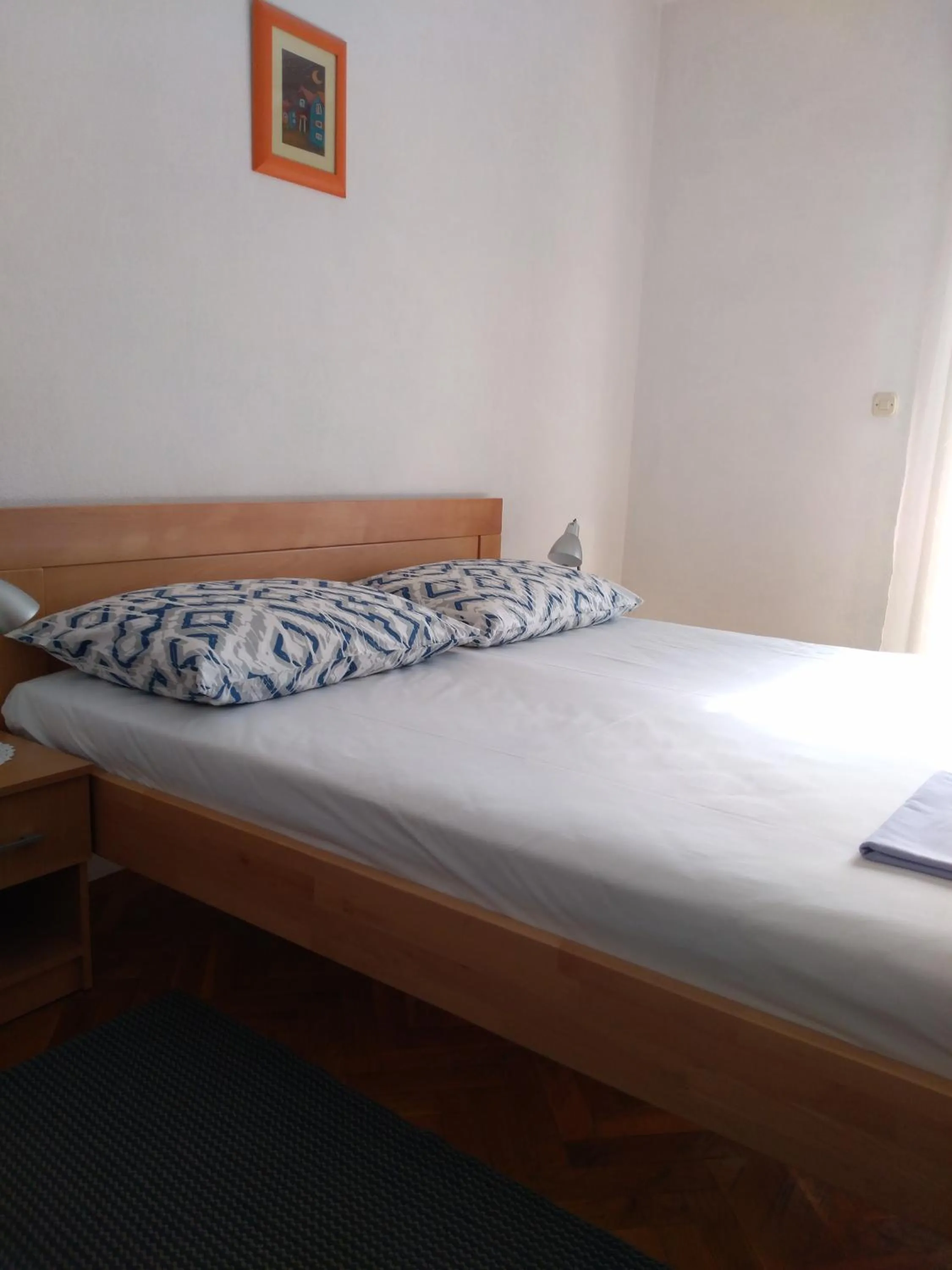 Bed in Room Rade