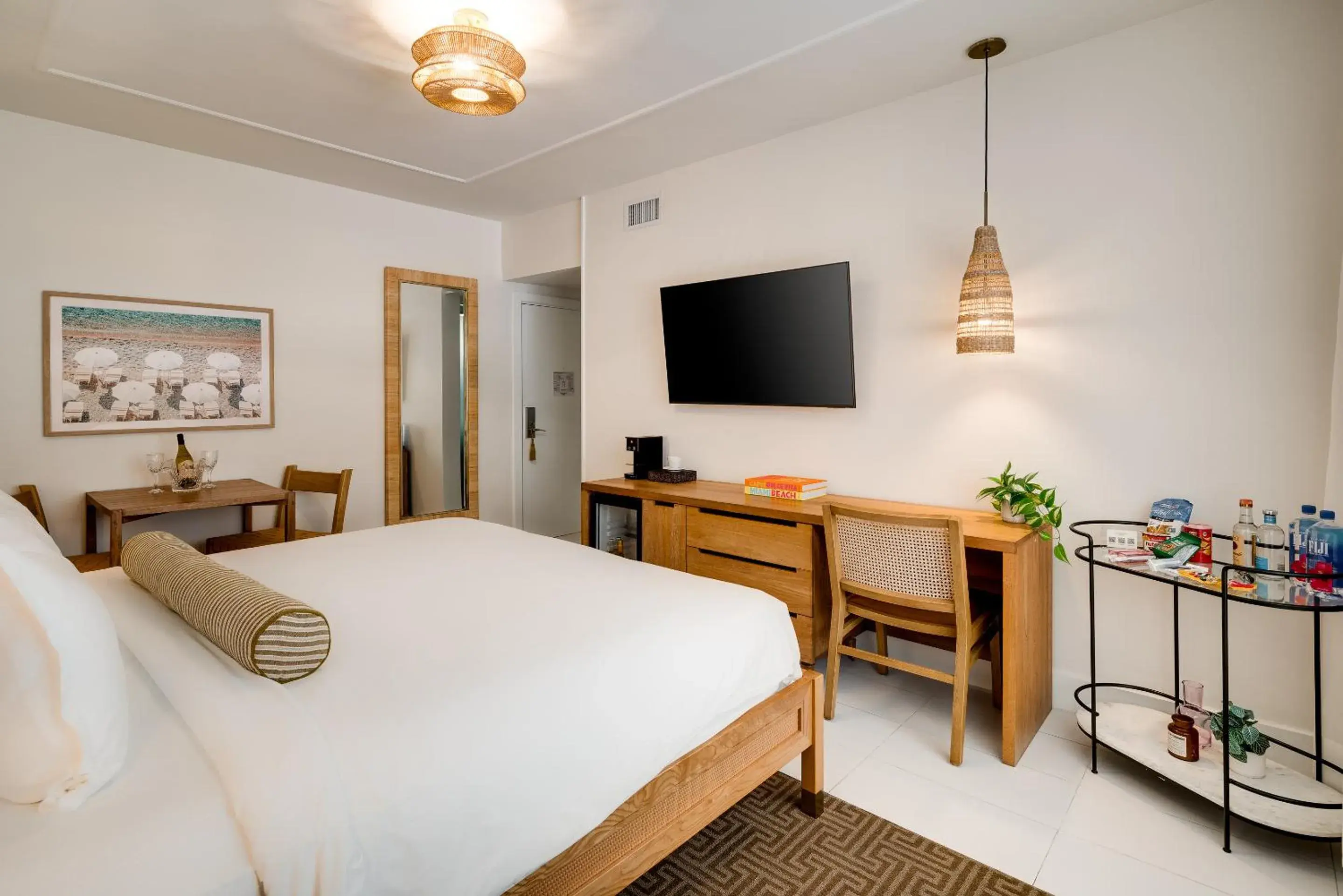 Deluxe Park View King Room in South Beach Hotel Deluxe Park View King Room in South Beach Hotel