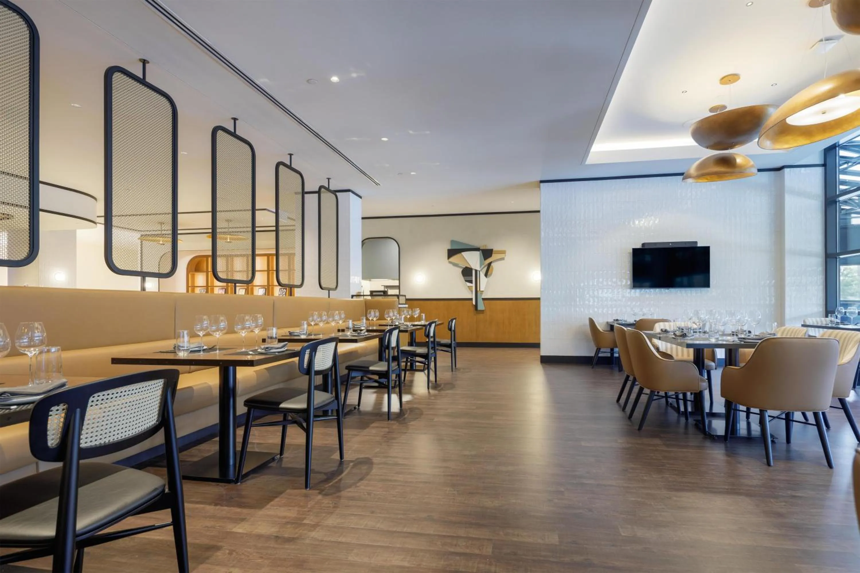 Restaurant/places to eat in Hyatt Centric Chicago Ohare