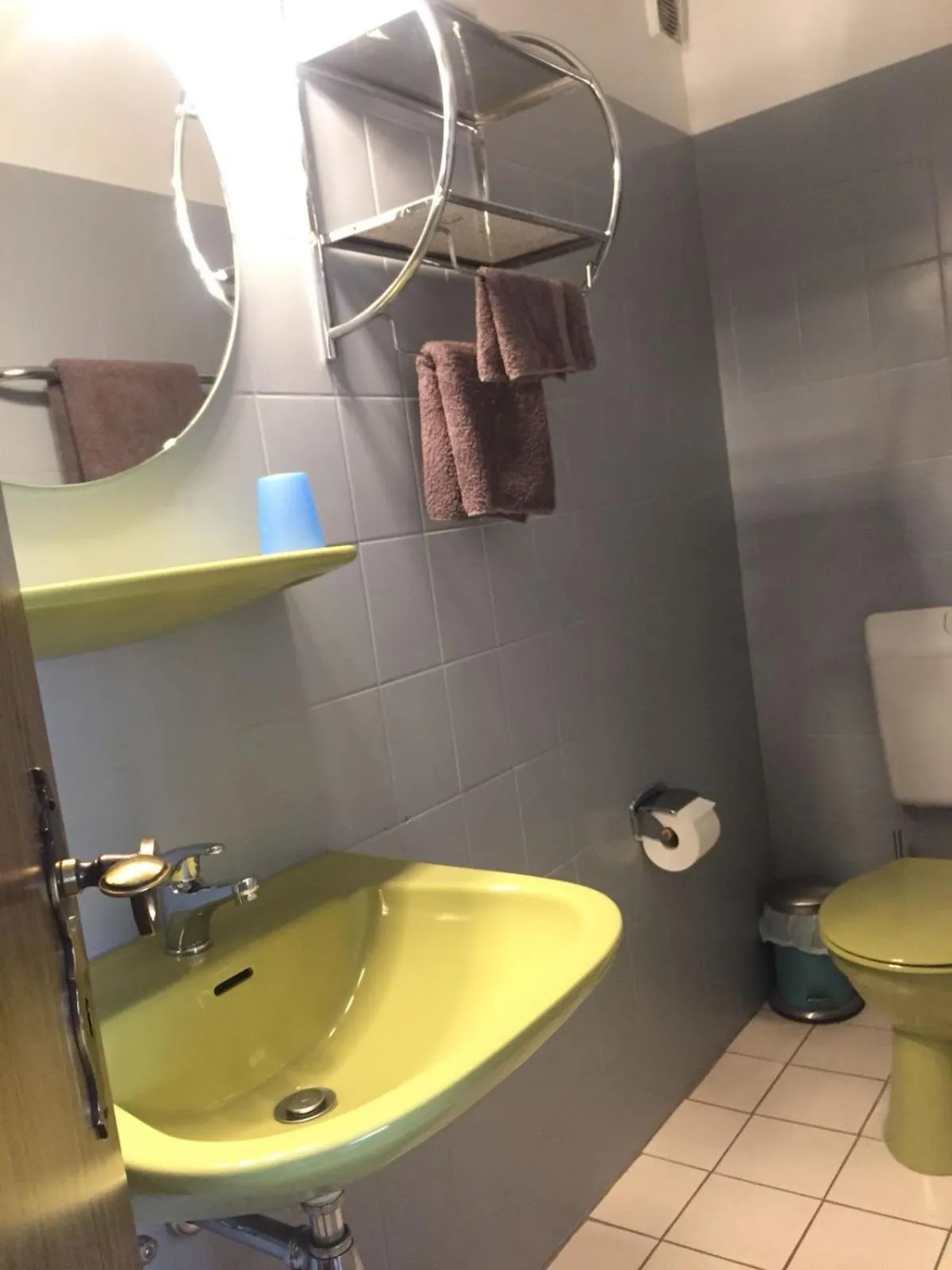 Bathroom in Pension Rehschopp