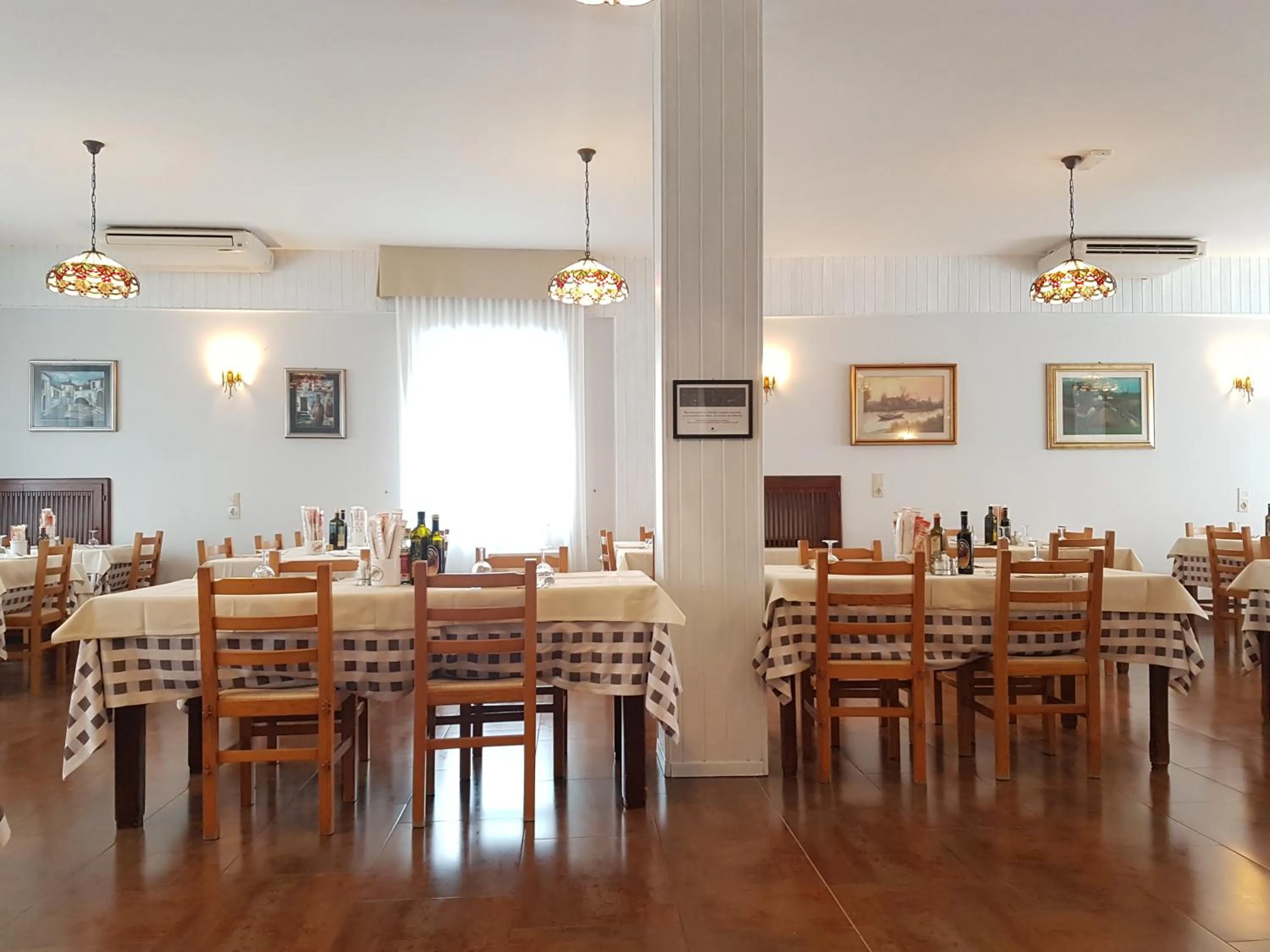 Restaurant/places to eat in Locanda Castagna