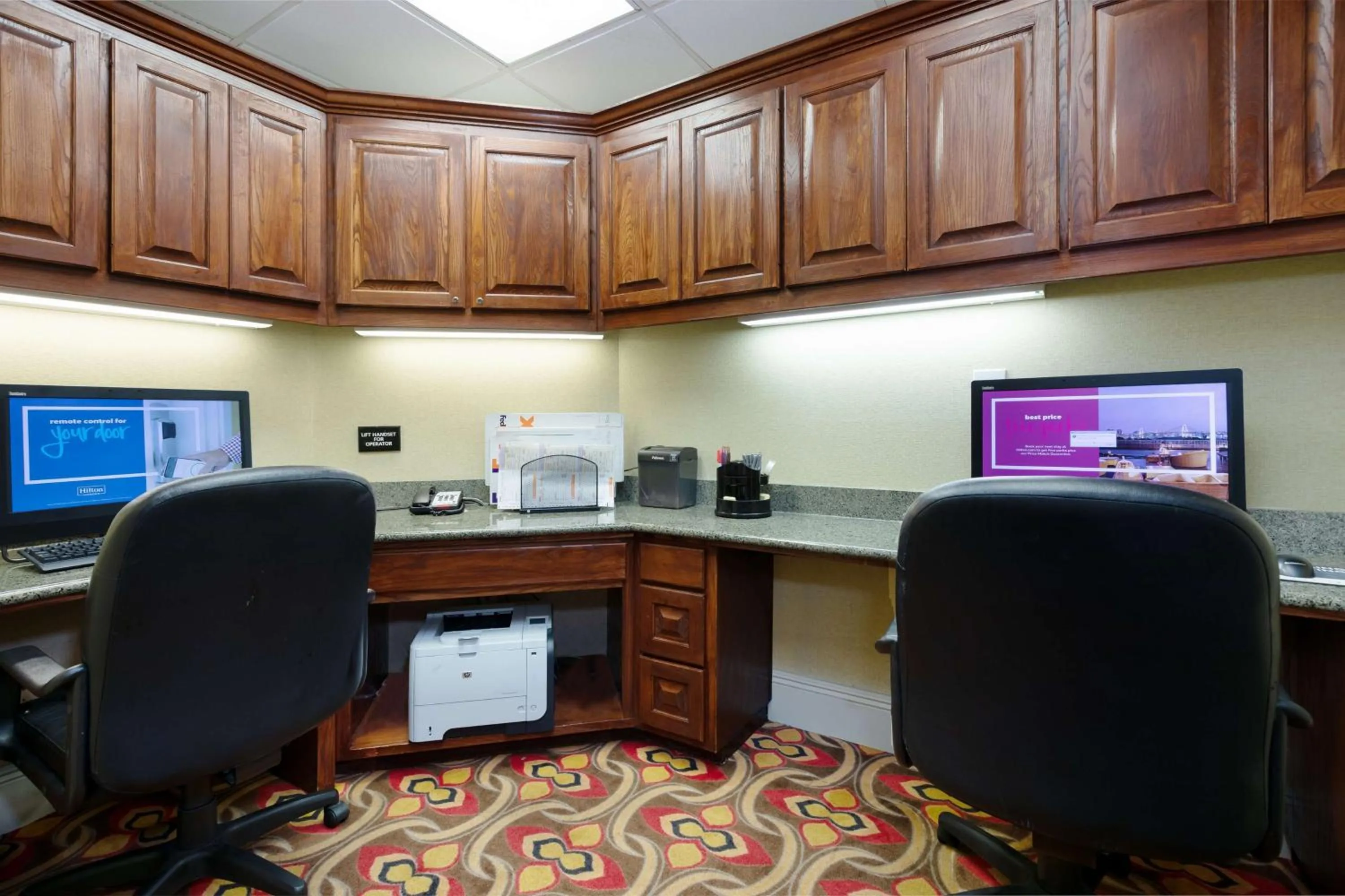 Business facilities in Hampton Inn & Suites Baton Rouge - I-10 East