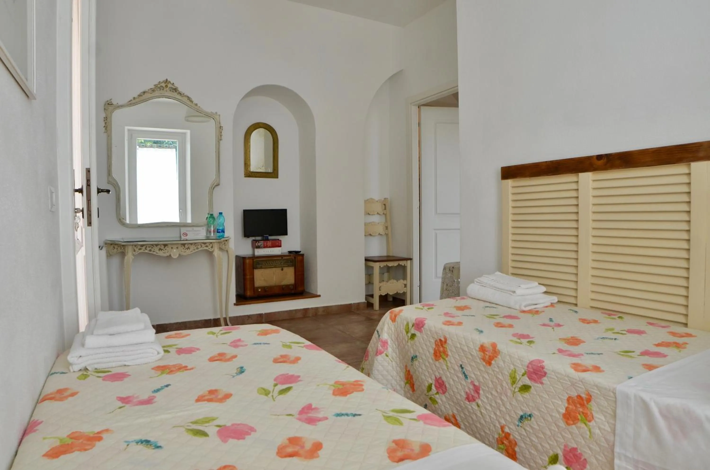 Photo of the whole room in Casale Del Gelso