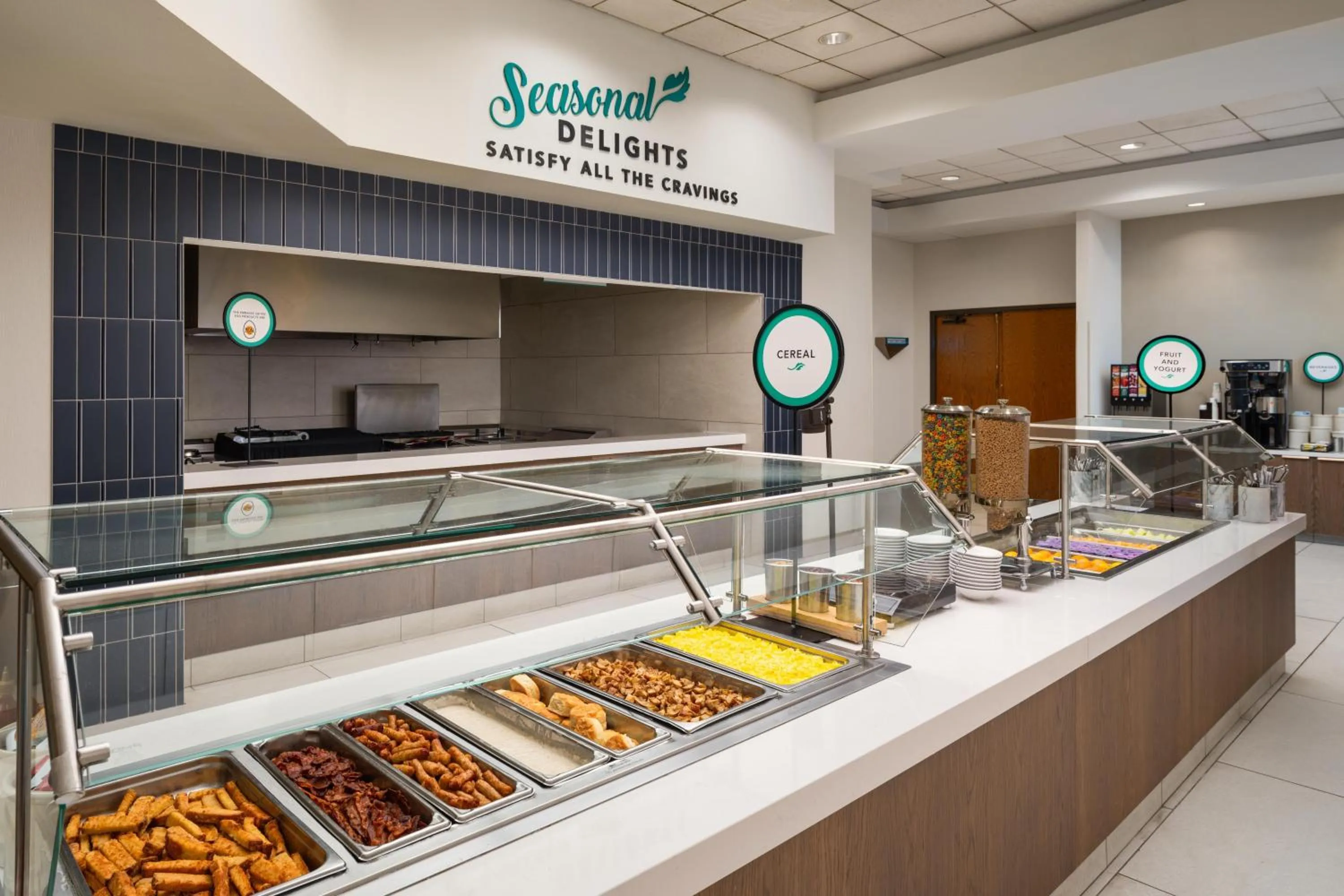 Breakfast in Embassy Suites by Hilton at Hot Springs Convention Center