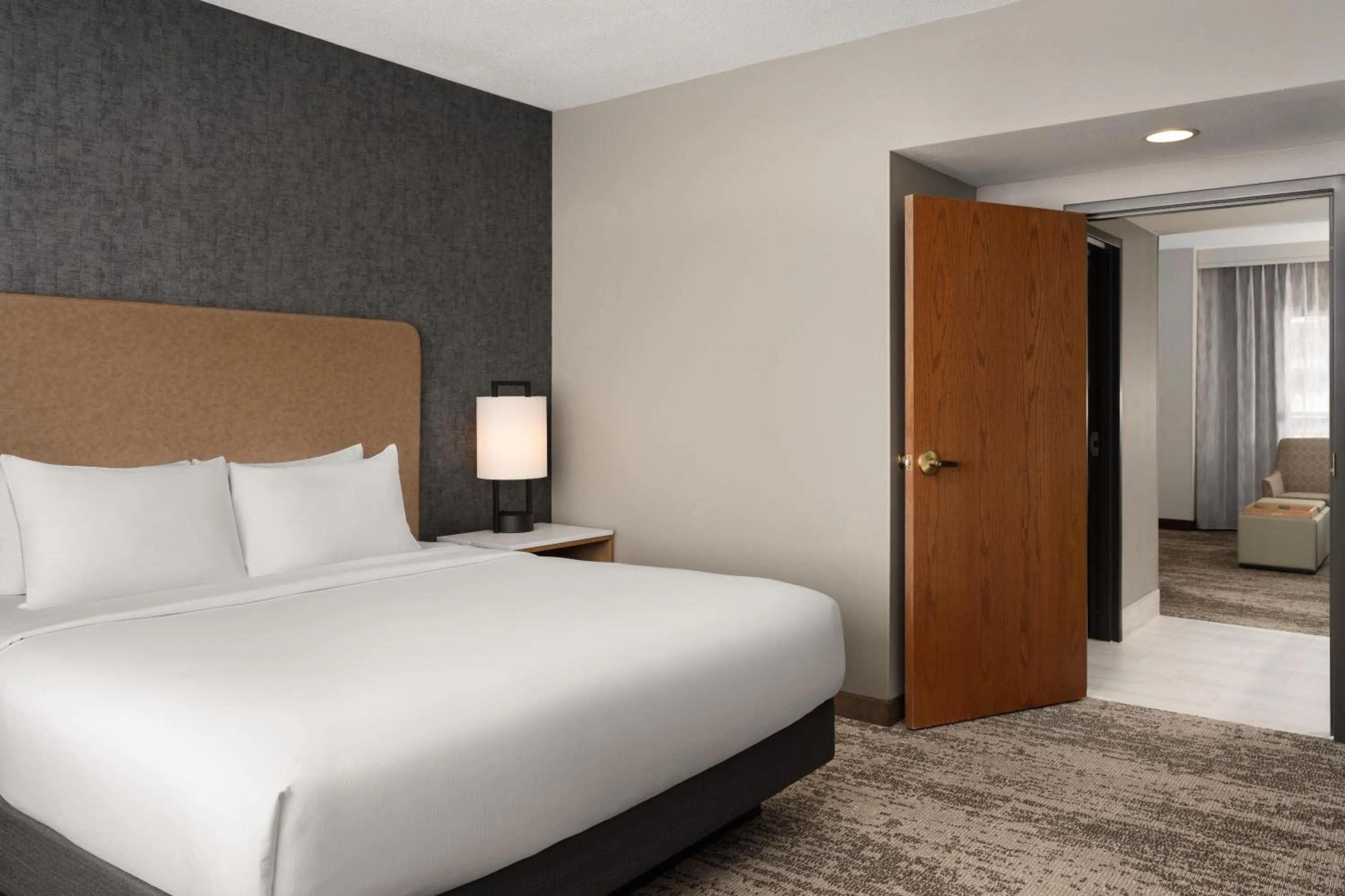 Bed in Embassy Suites by Hilton at Hot Springs Convention Center