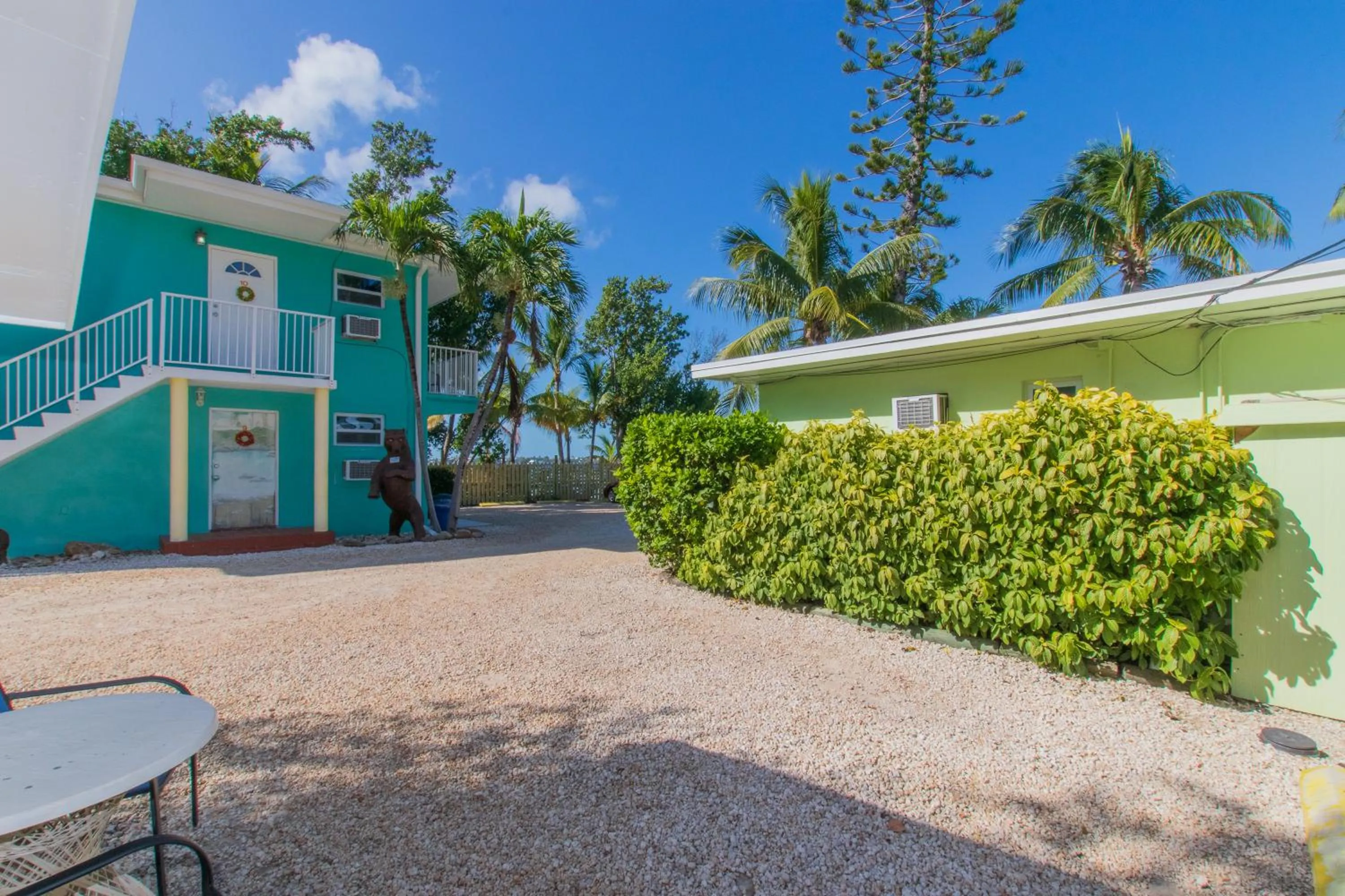 Sunset Cove Beach Resort