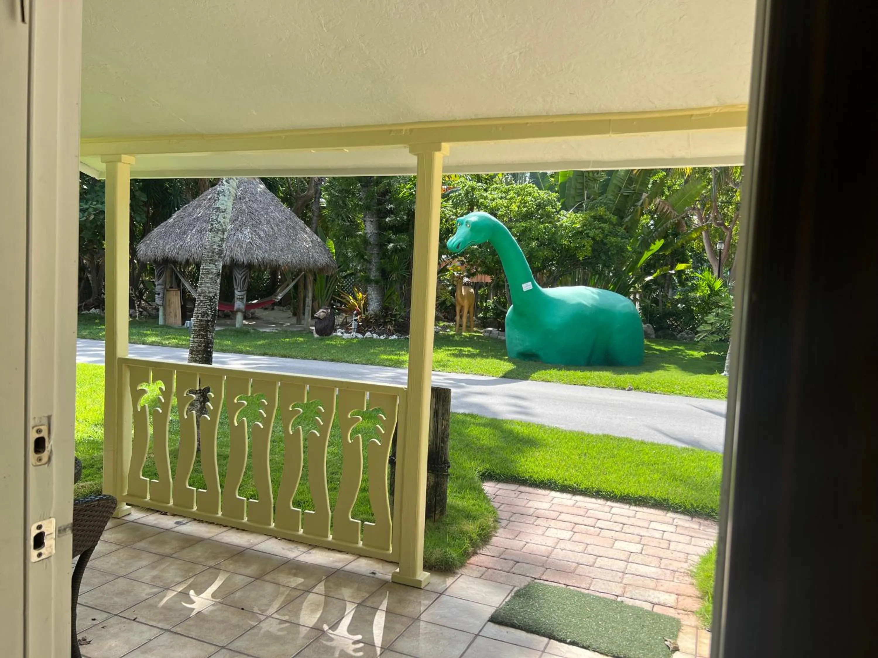 Sunset Cove Beach Resort