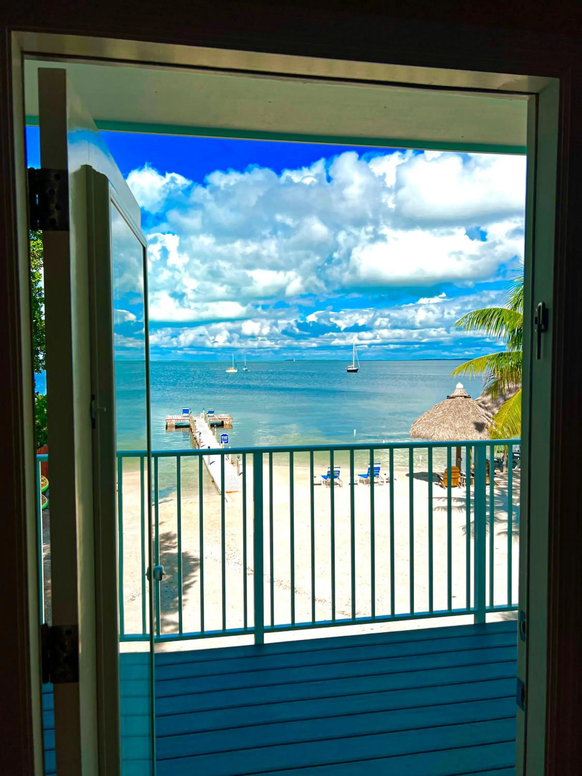 Sunset Cove Beach Resort