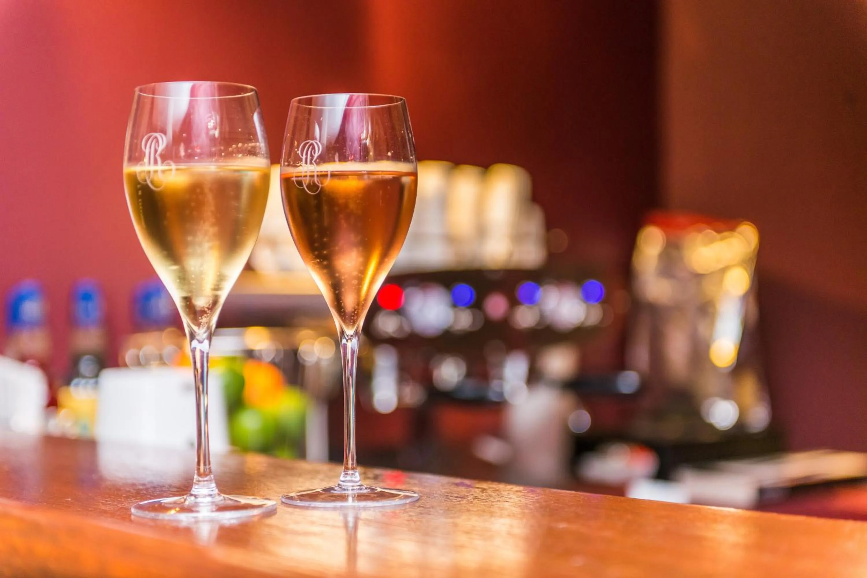 Lounge or bar in Les Jardins d'Epicure