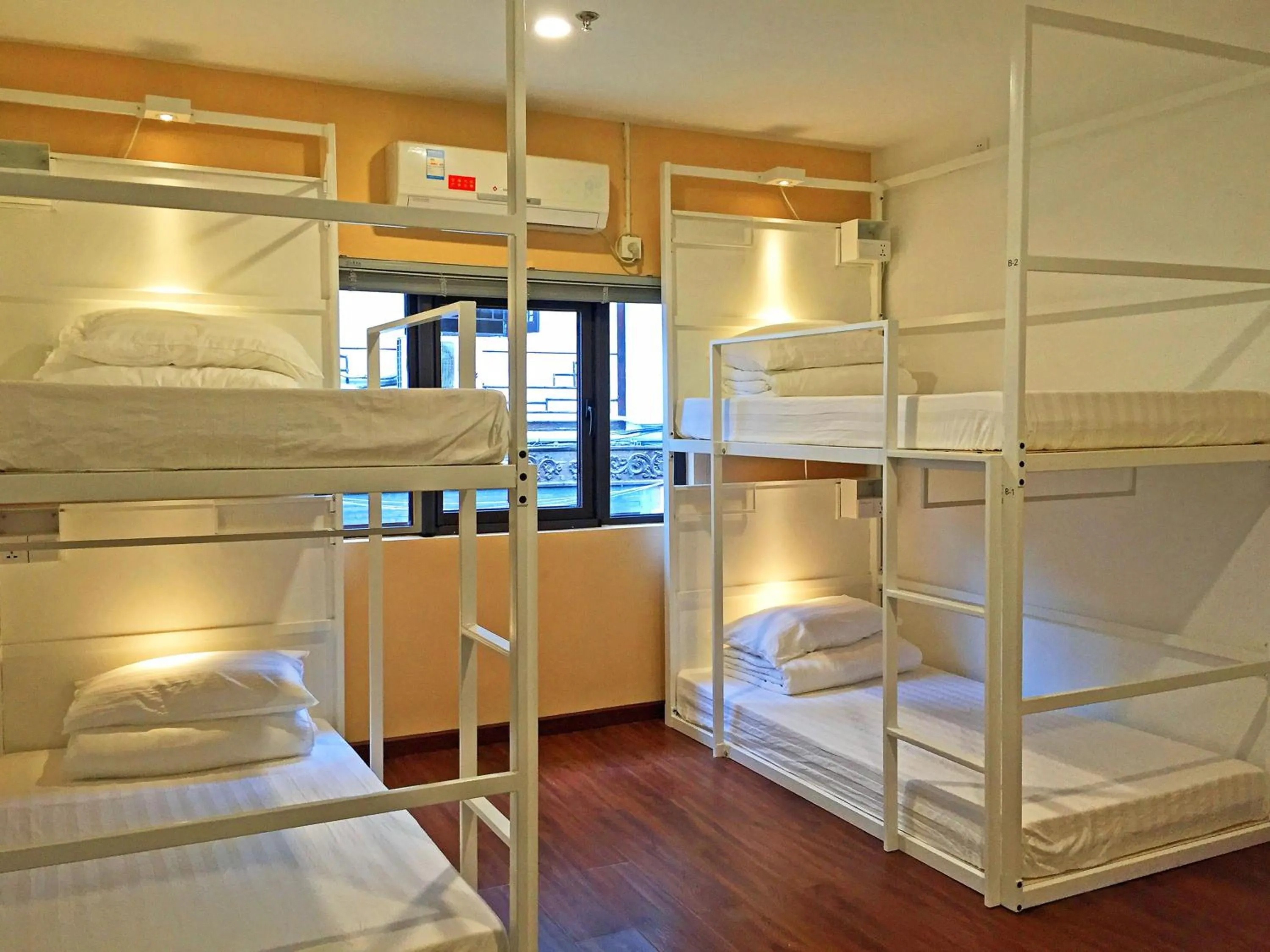 bunk bed, Bed in Onederz Hostel Hangzhou