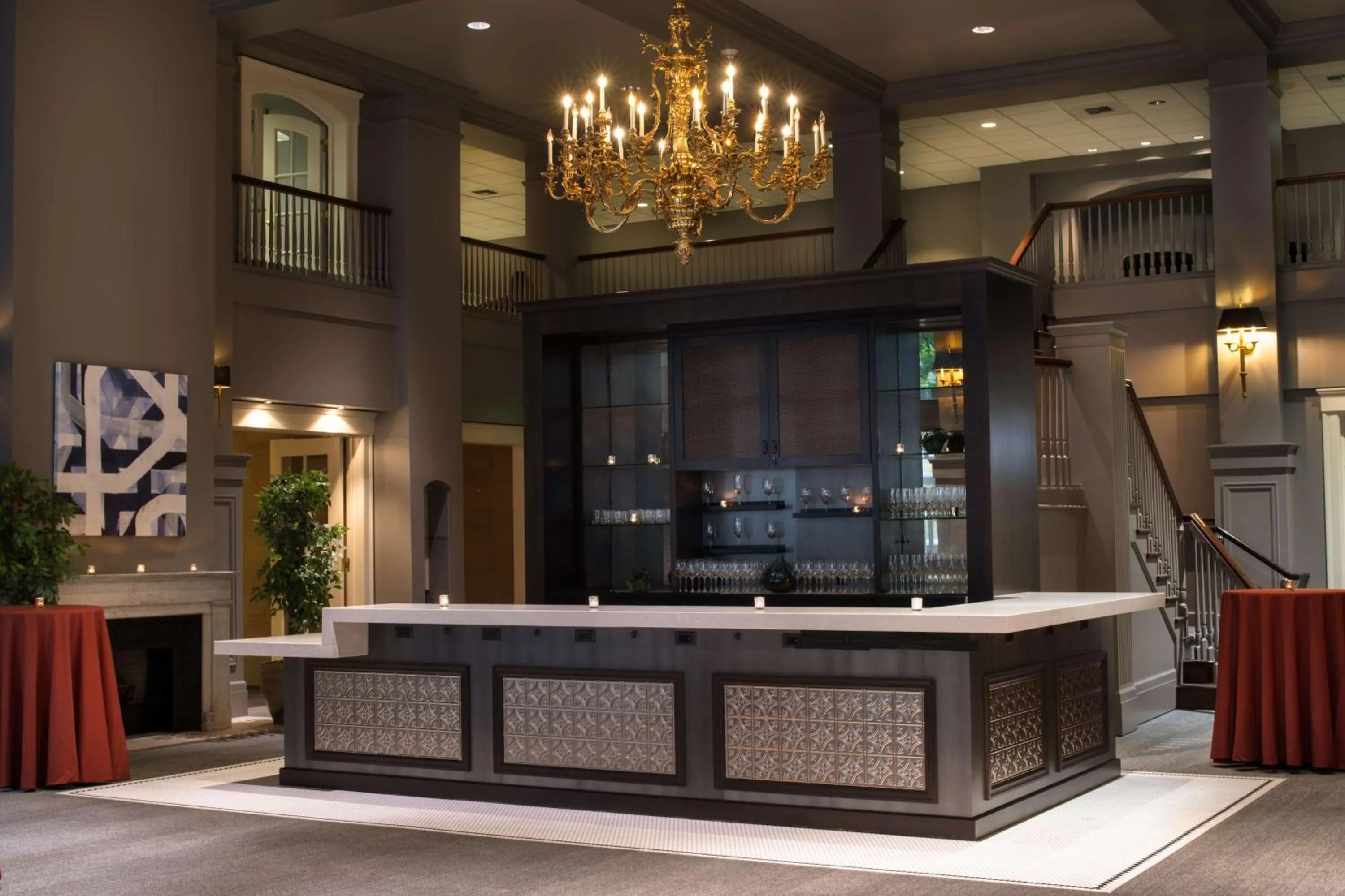 Lounge or bar in Hilton Motif Seattle