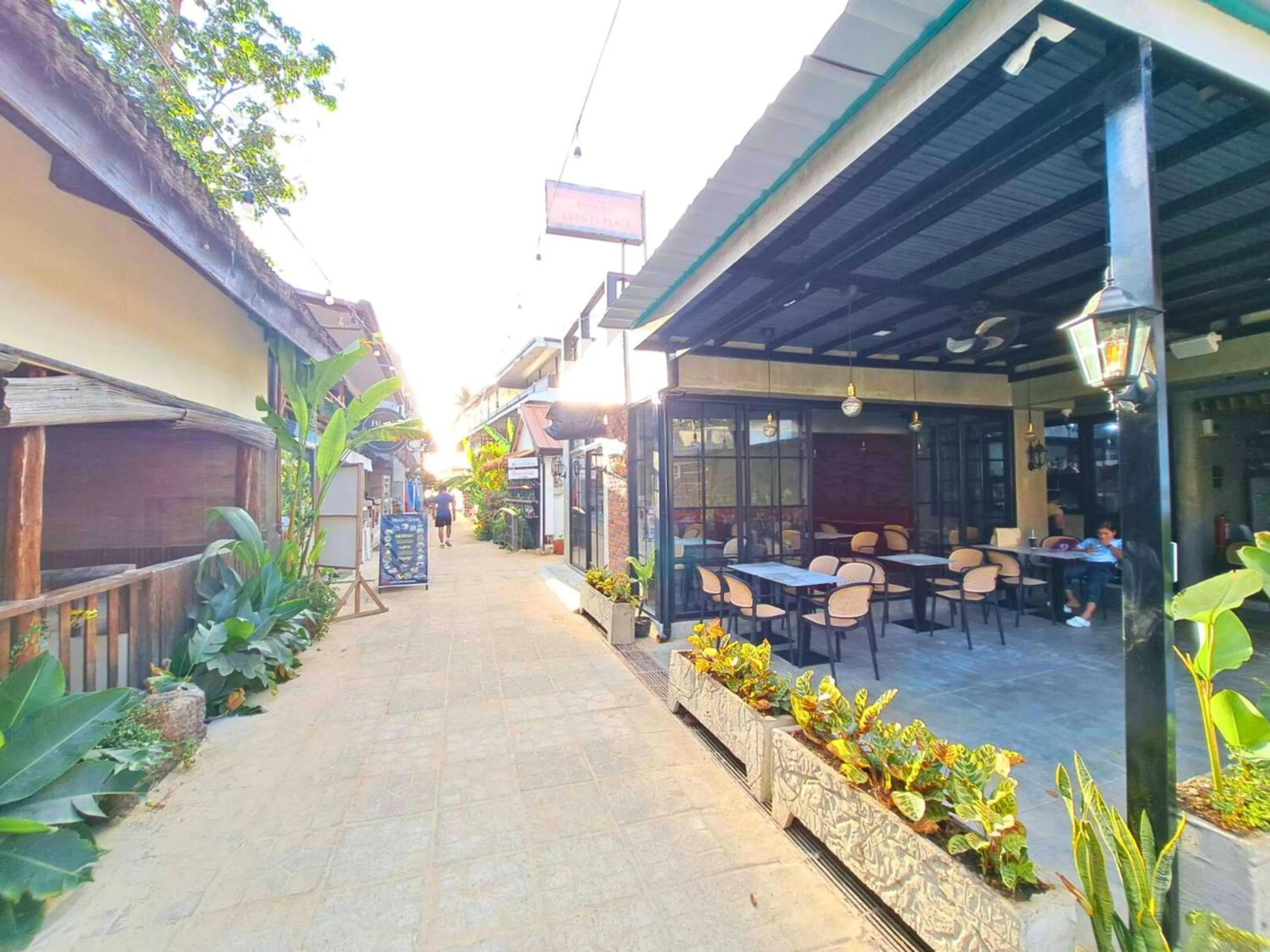 Area and facilities in Suites by Eco Hotels