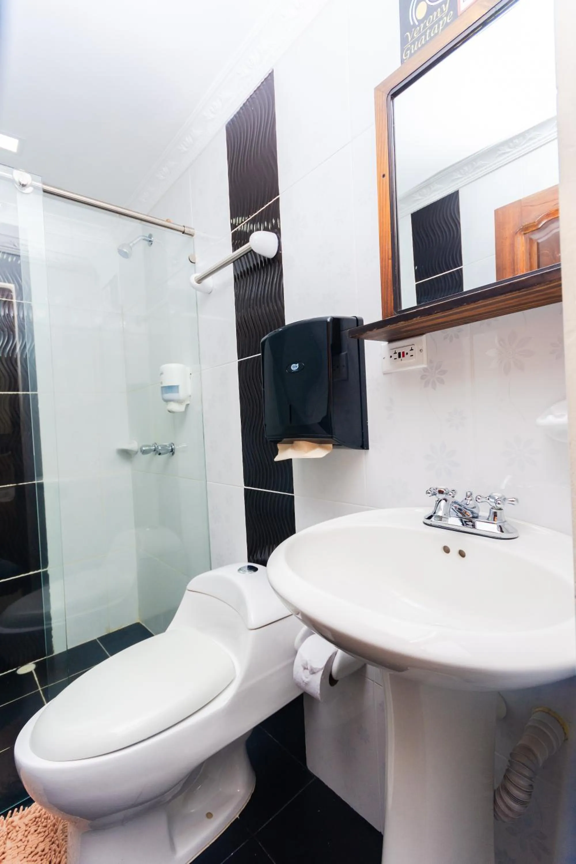 Shower in Hotel Verony Guatape