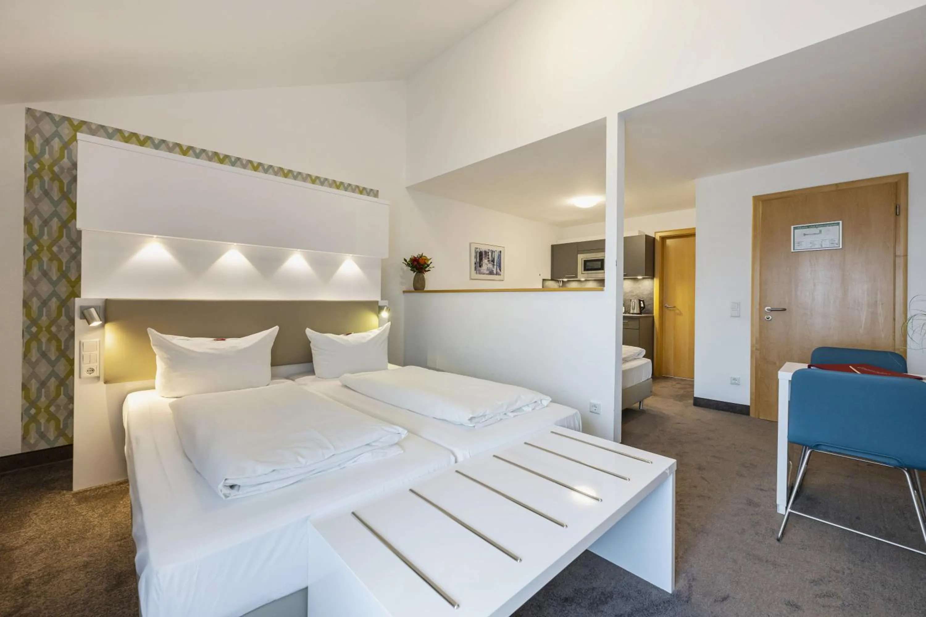 Photo of the whole room, Bed in Hotel Günter