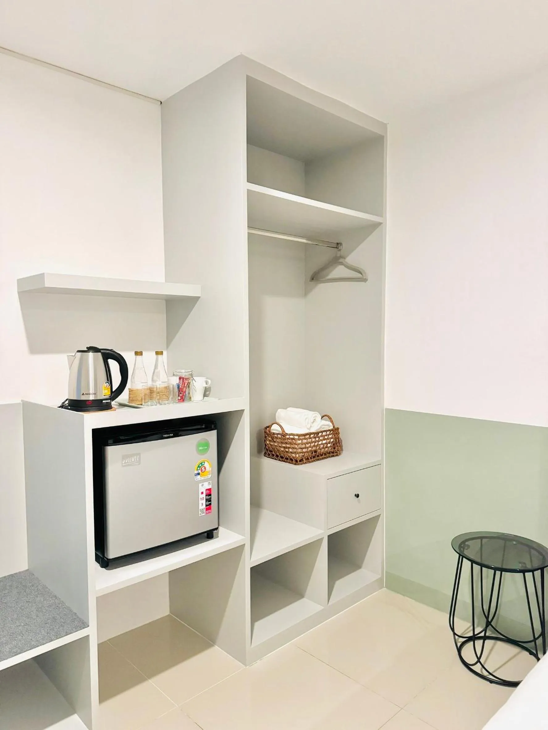 Coffee/tea facilities in iChapter Hotel Suvarnabhumi