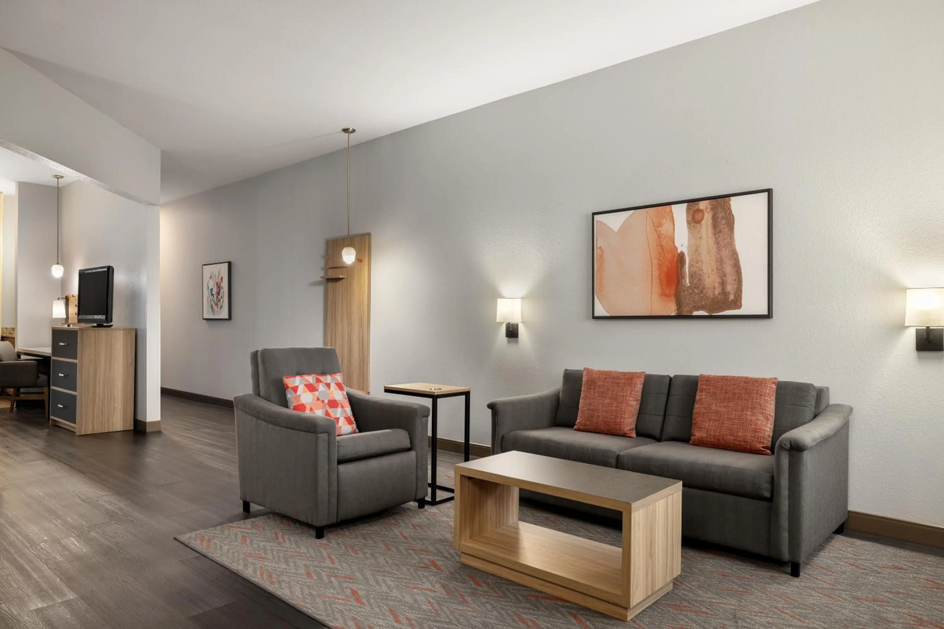 TV and multimedia in Candlewood Suites San Diego by IHG