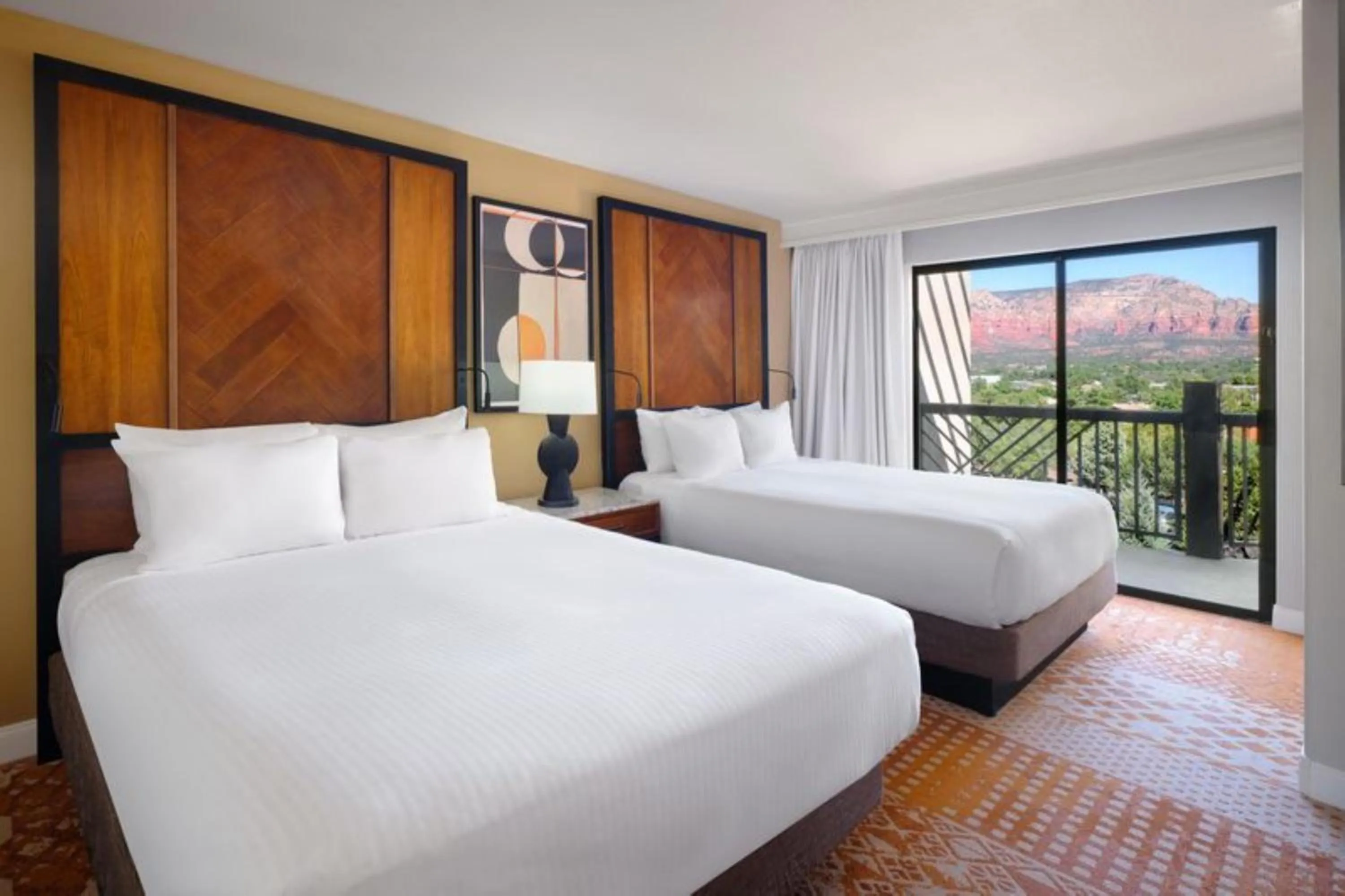 Bed in Hilton Sedona Resort at Bell Rock