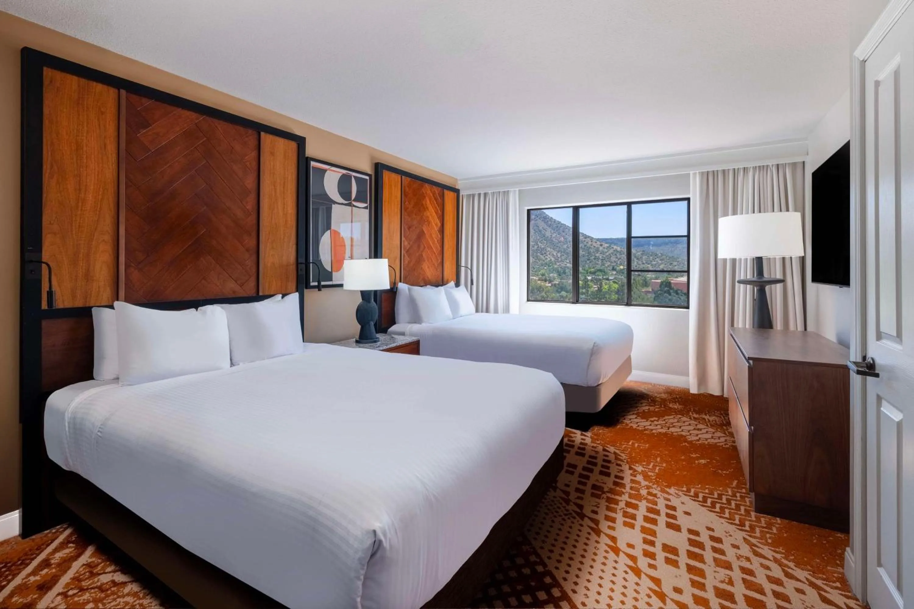 Bed in Hilton Sedona Resort at Bell Rock