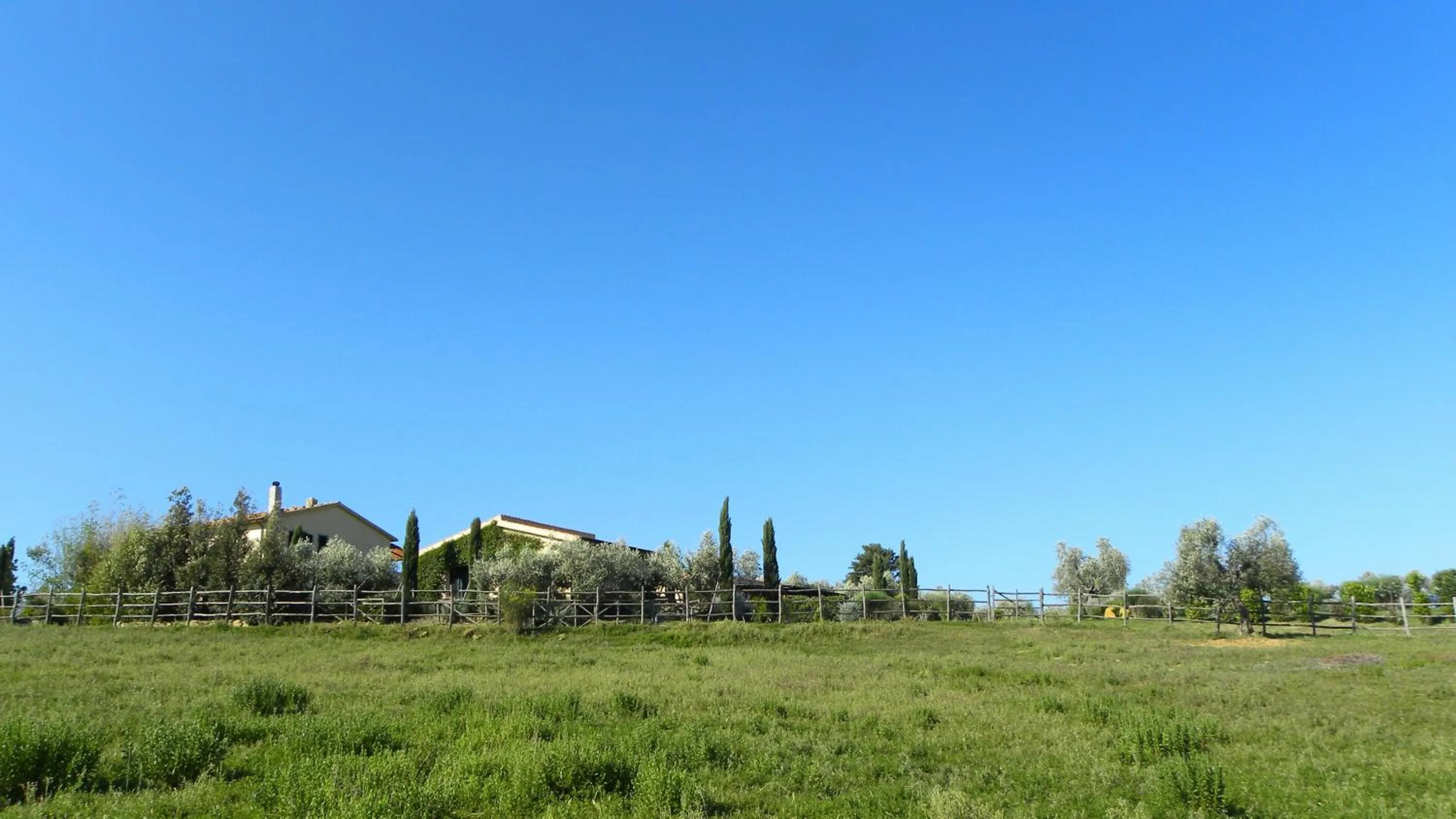 Facade/entrance in Macchiabuia