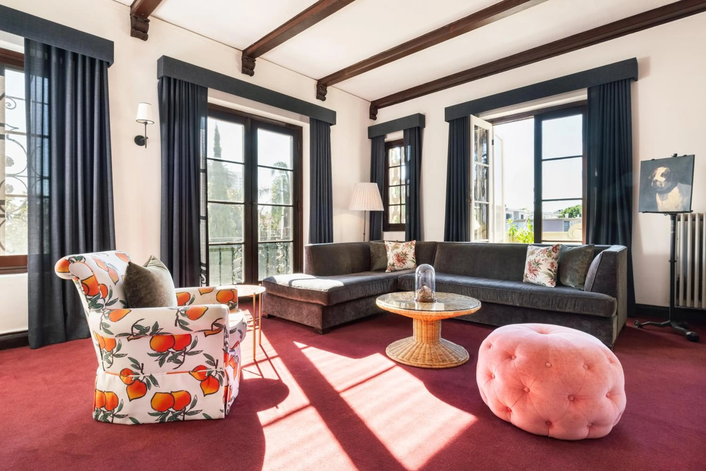 Living room in Palihouse Santa Monica
