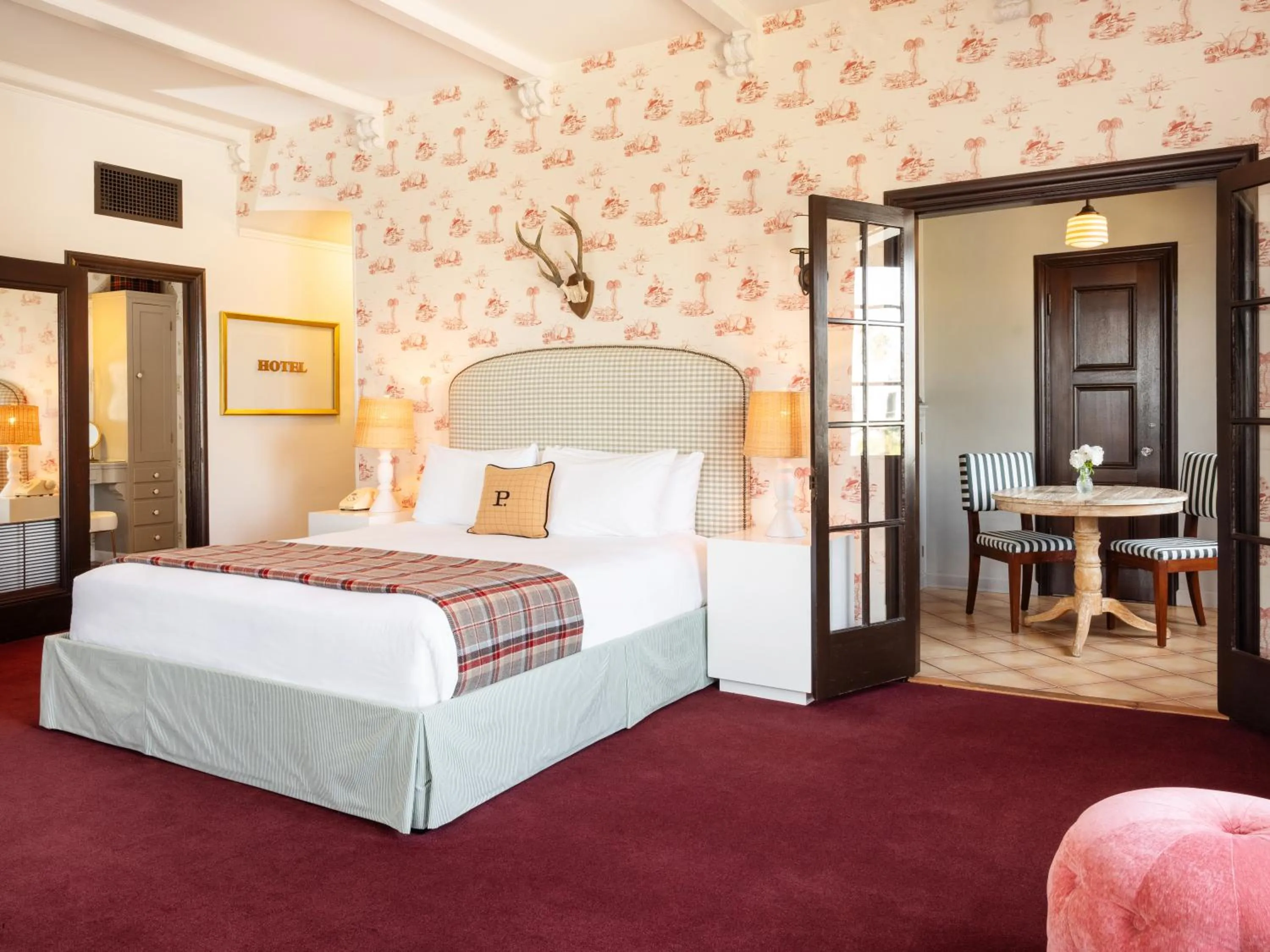 Bed in Palihouse Santa Monica