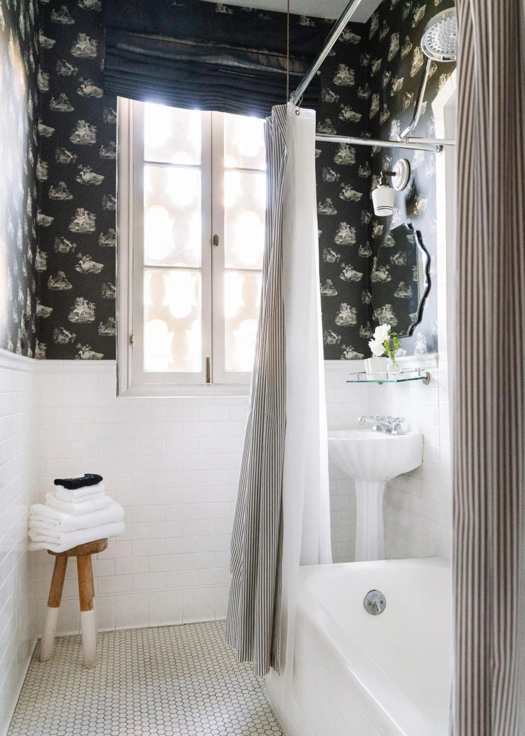 Bathroom in Palihouse Santa Monica