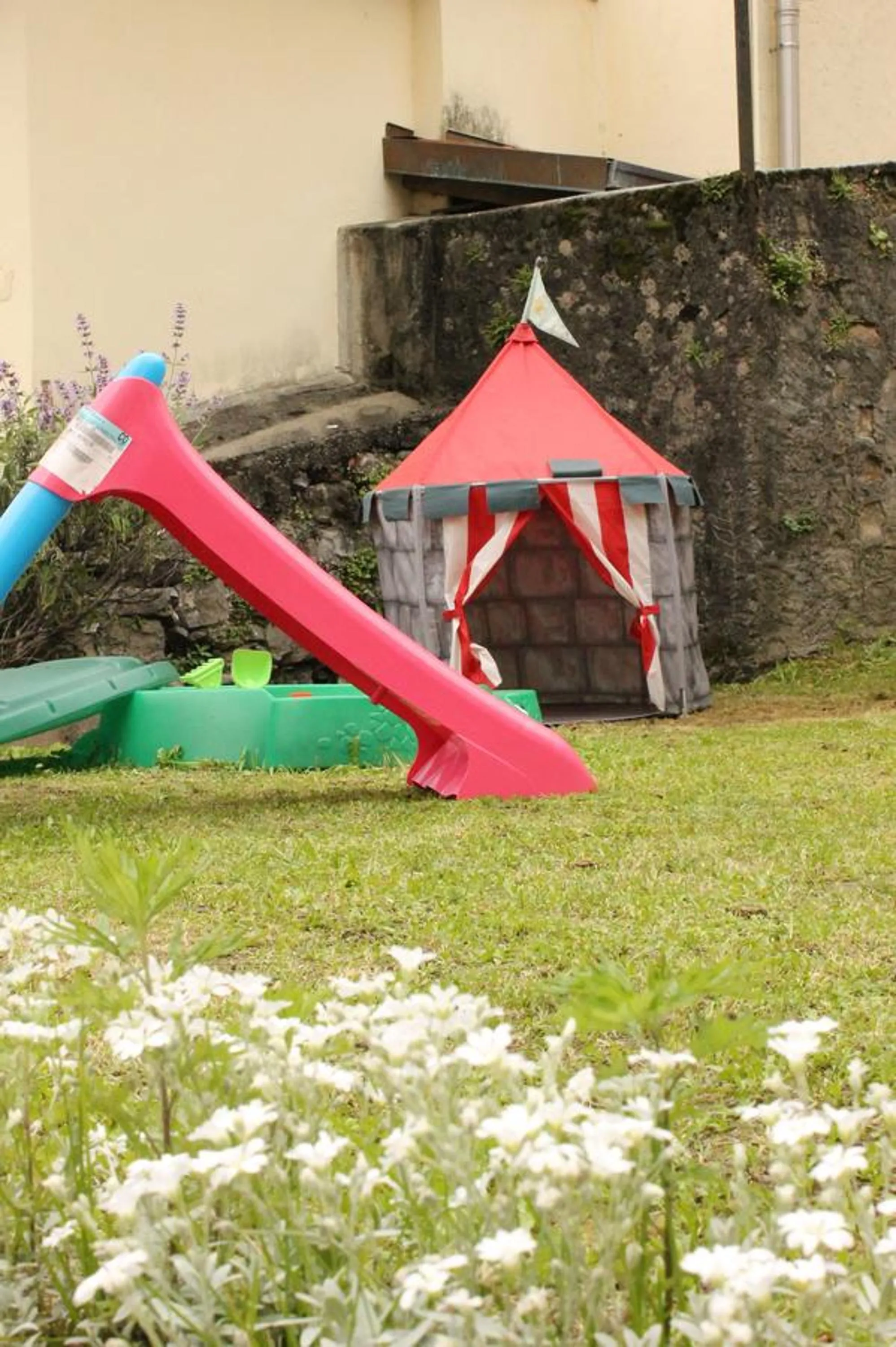 Children play ground in La Piazzetta