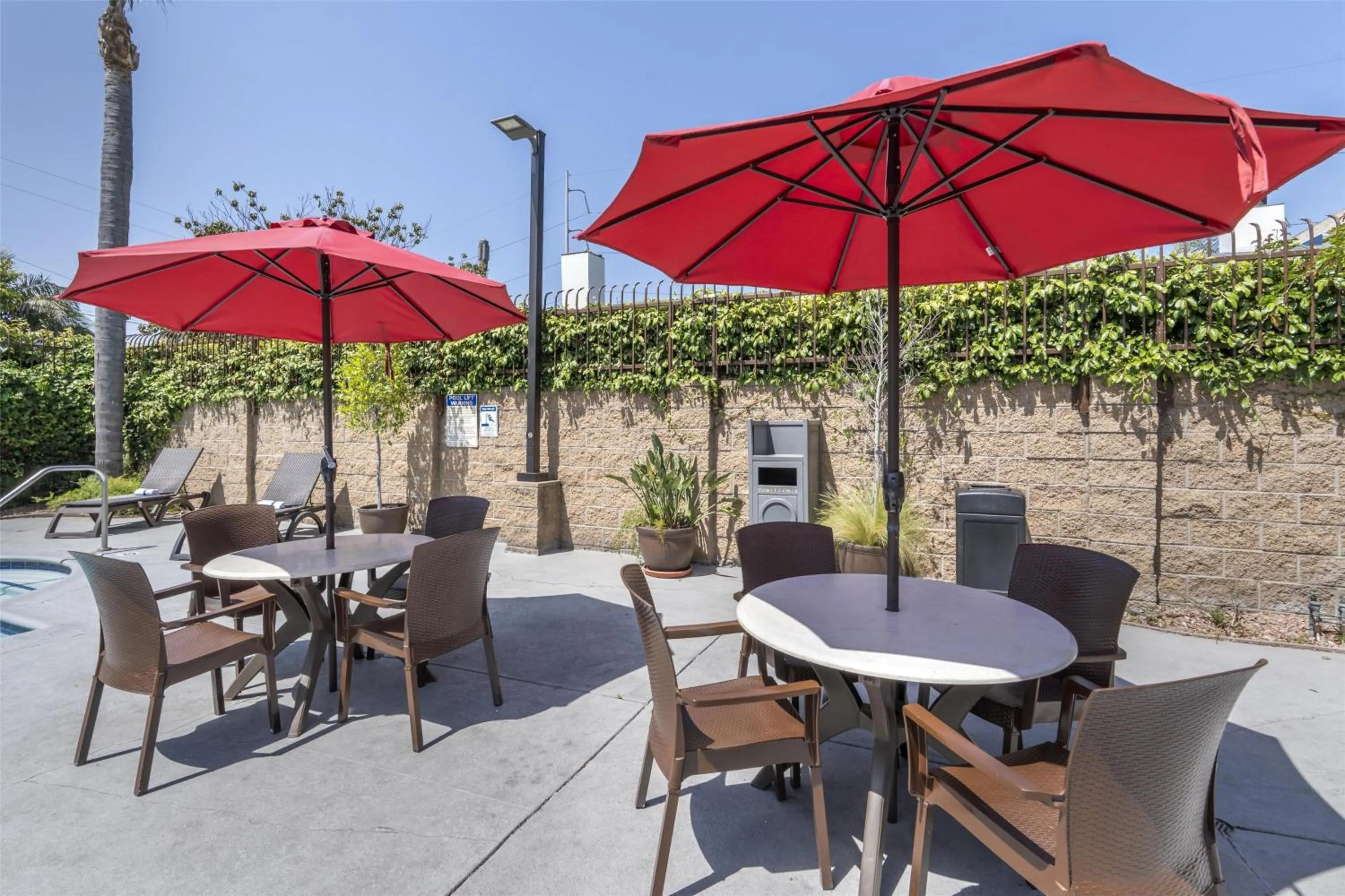 Pool view in Best Western Airpark Hotel - LAX Airport LA Stadium