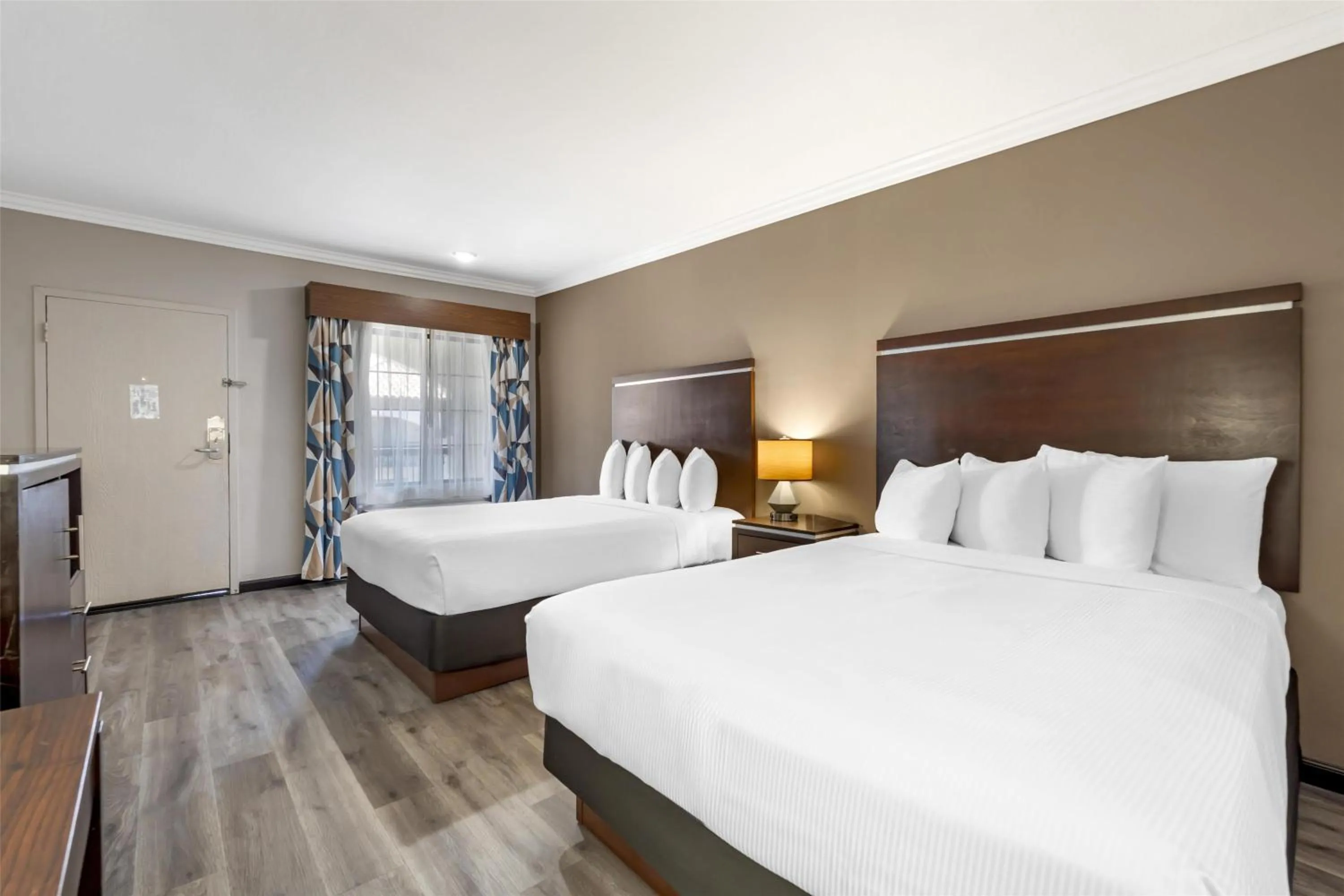 Bedroom, Bed in Best Western Redondo Beach Galleria Inn Hotel - Beach City LA