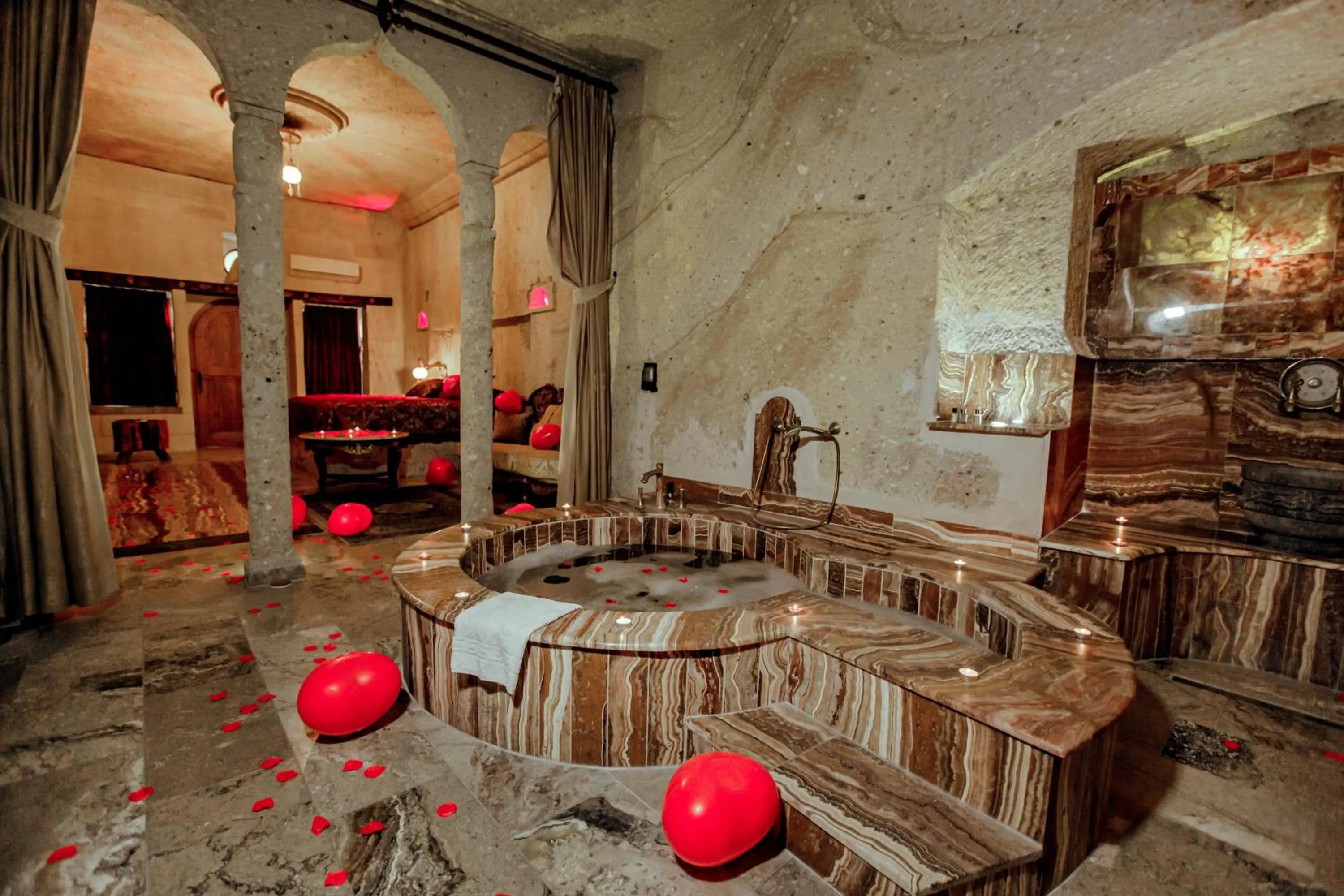 Oread Cave Suites