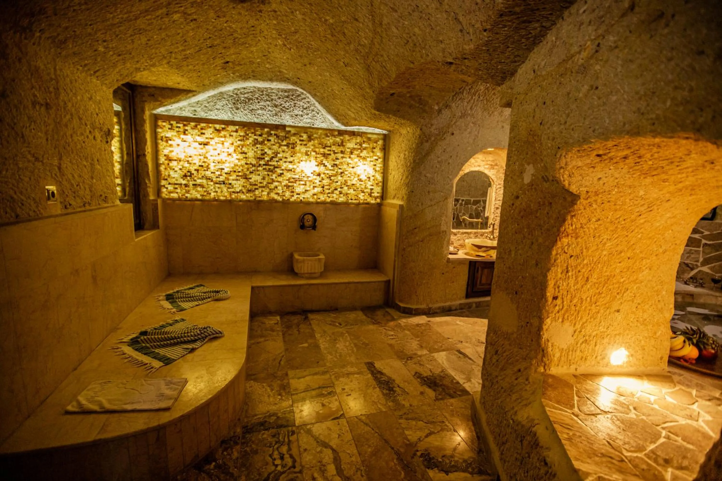 Oread Cave Suites