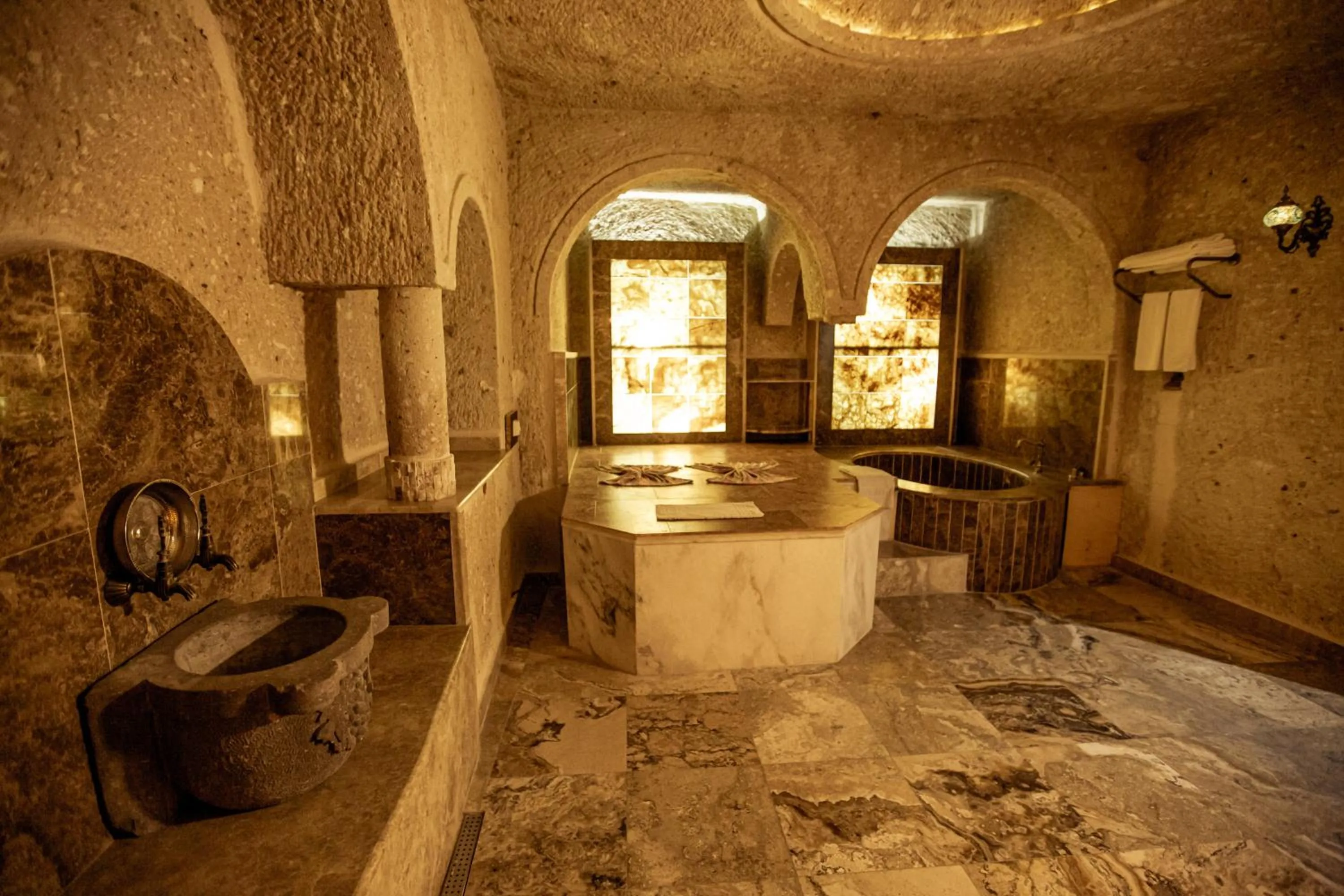 Public Bath in Oread Cave Suites