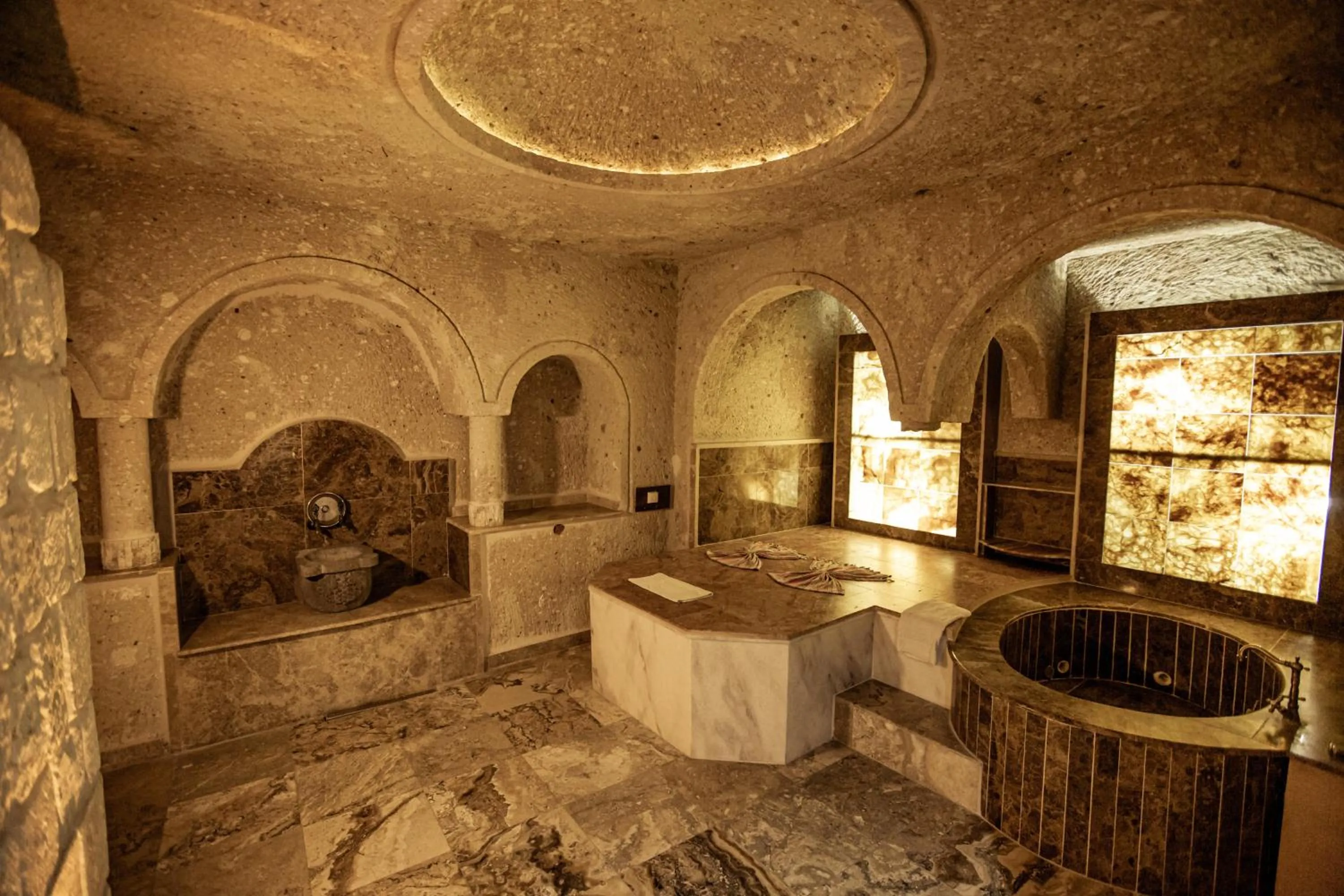 Public Bath in Oread Cave Suites