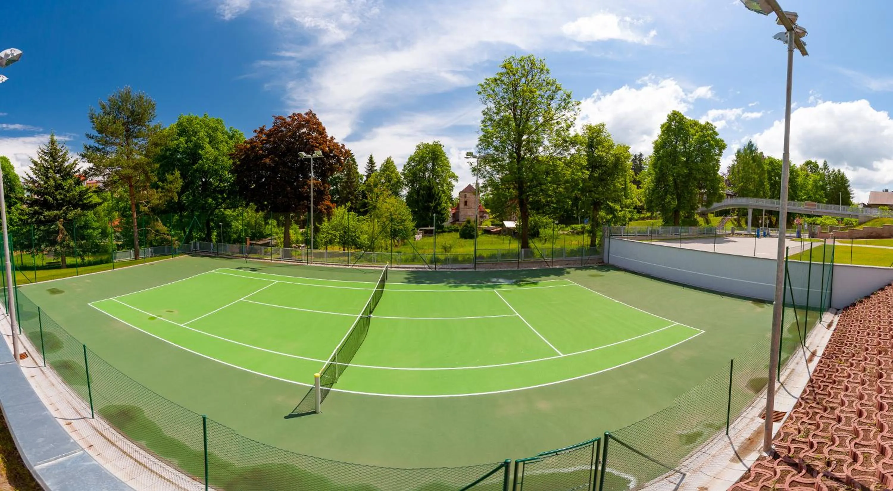 Tennis court in Hotel Veba