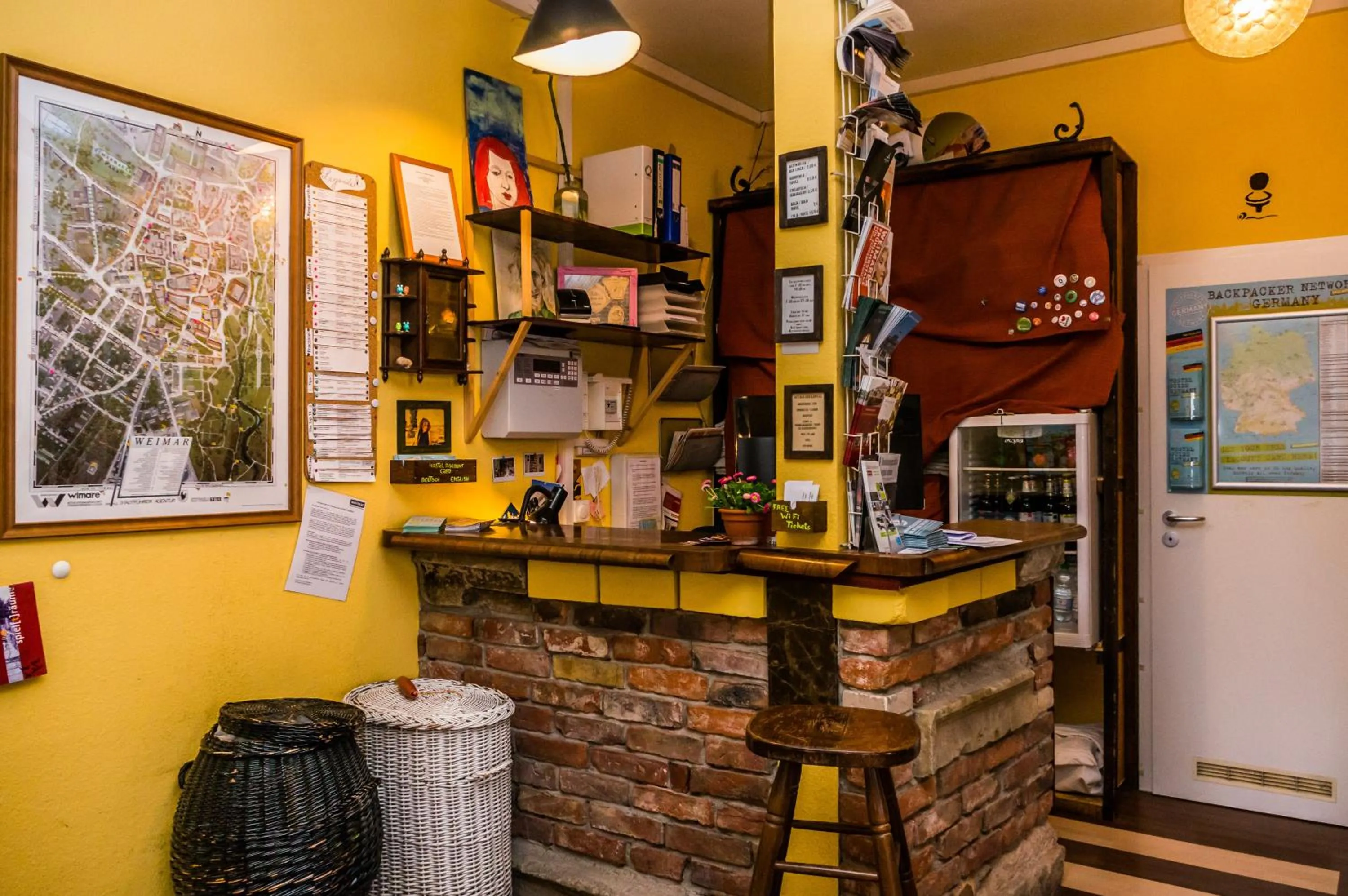 Lobby or reception in Labyrinth Hostel Weimar