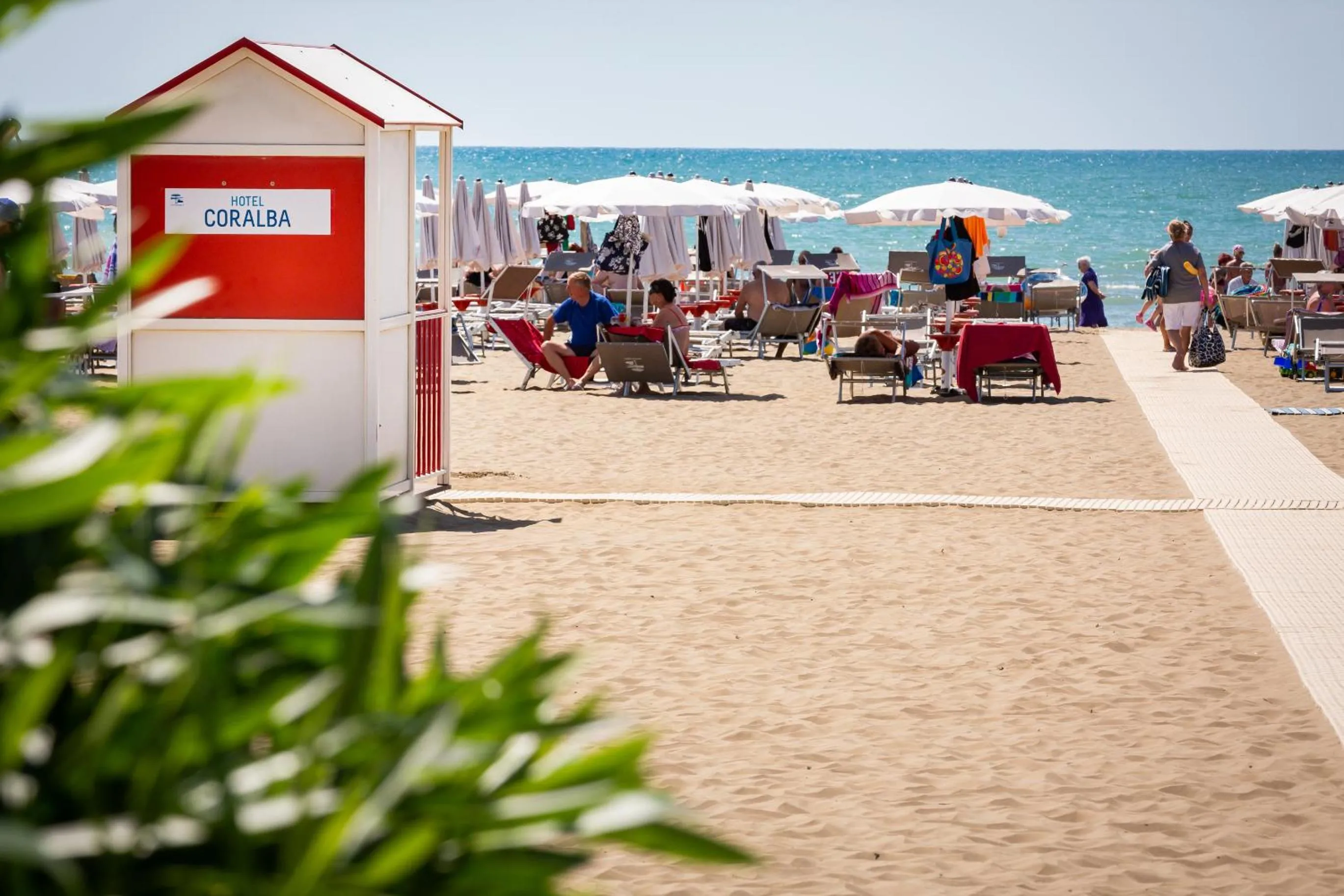 Beach in Hotel Coralba