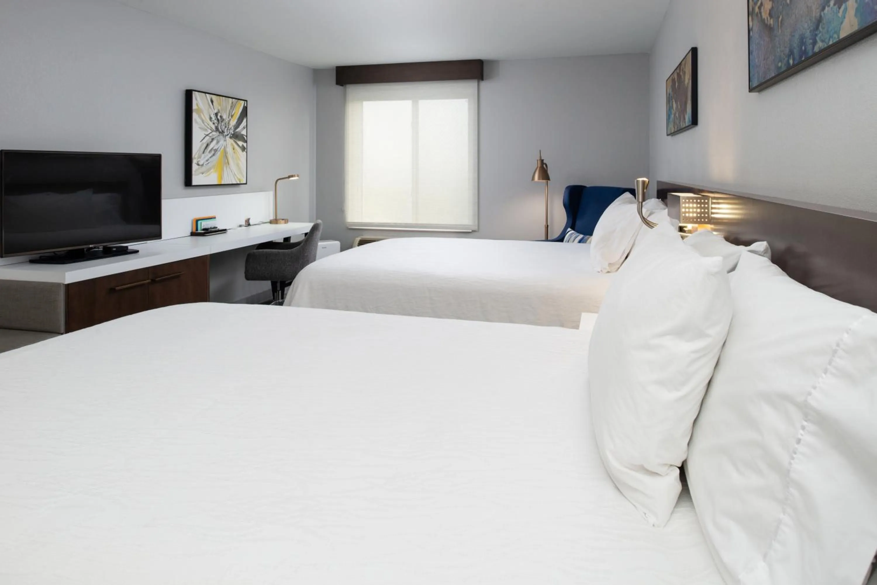 Bed in Hilton Garden Inn Baton Rouge Airport