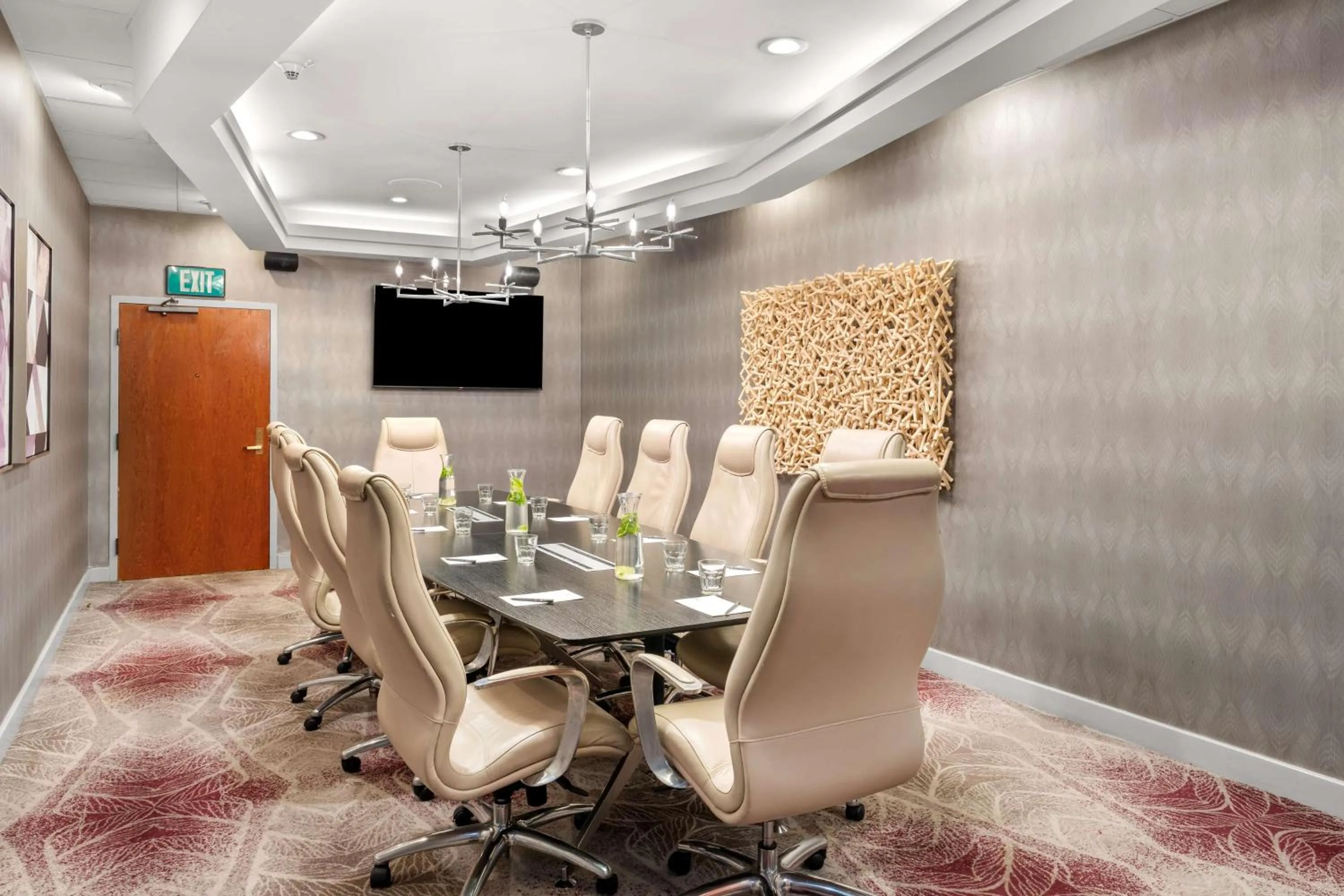 Meeting/conference room in Embassy Suites by Hilton Irvine Orange County Airport